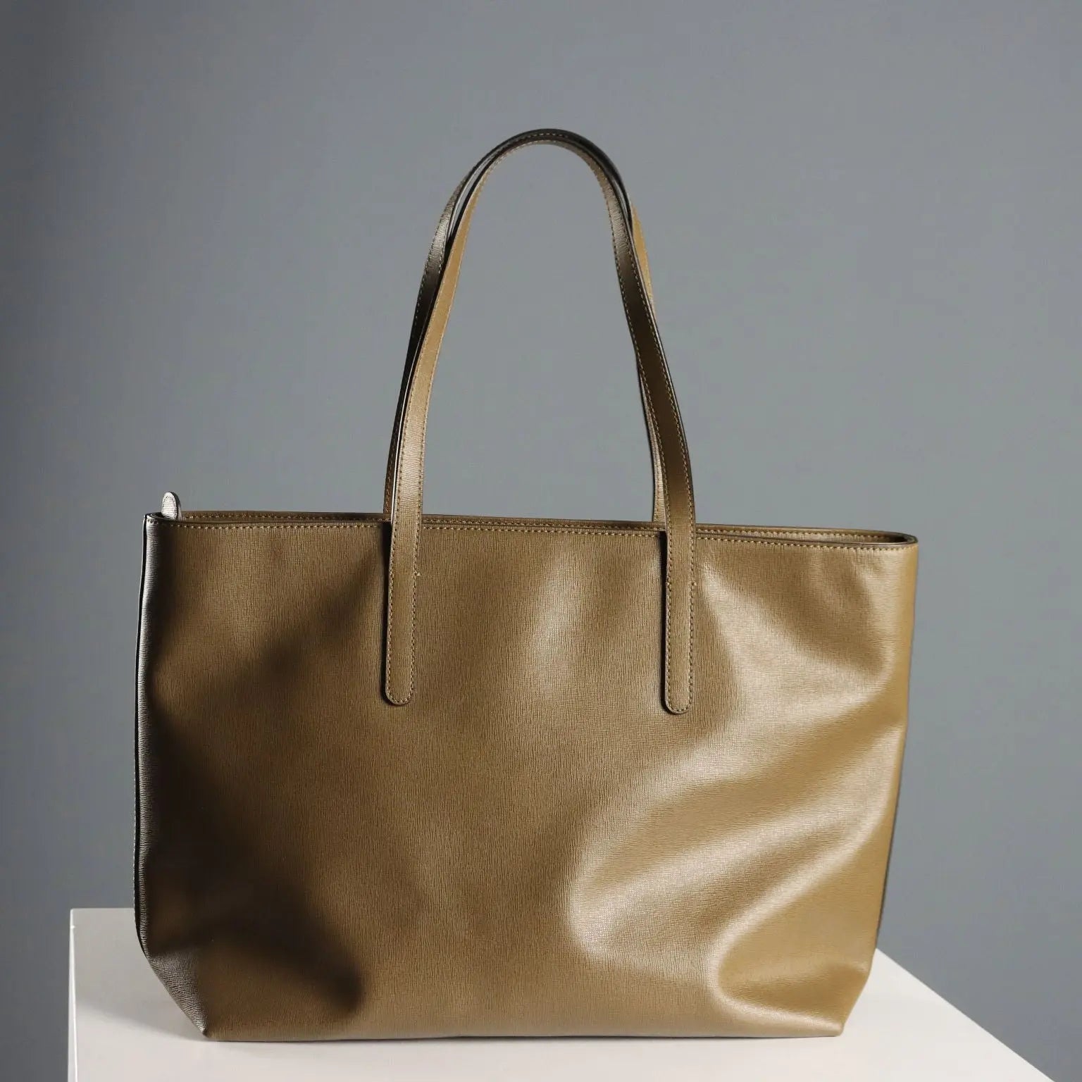Coccinelle Tote Bag Genuine Leather 3 Pockets Italy