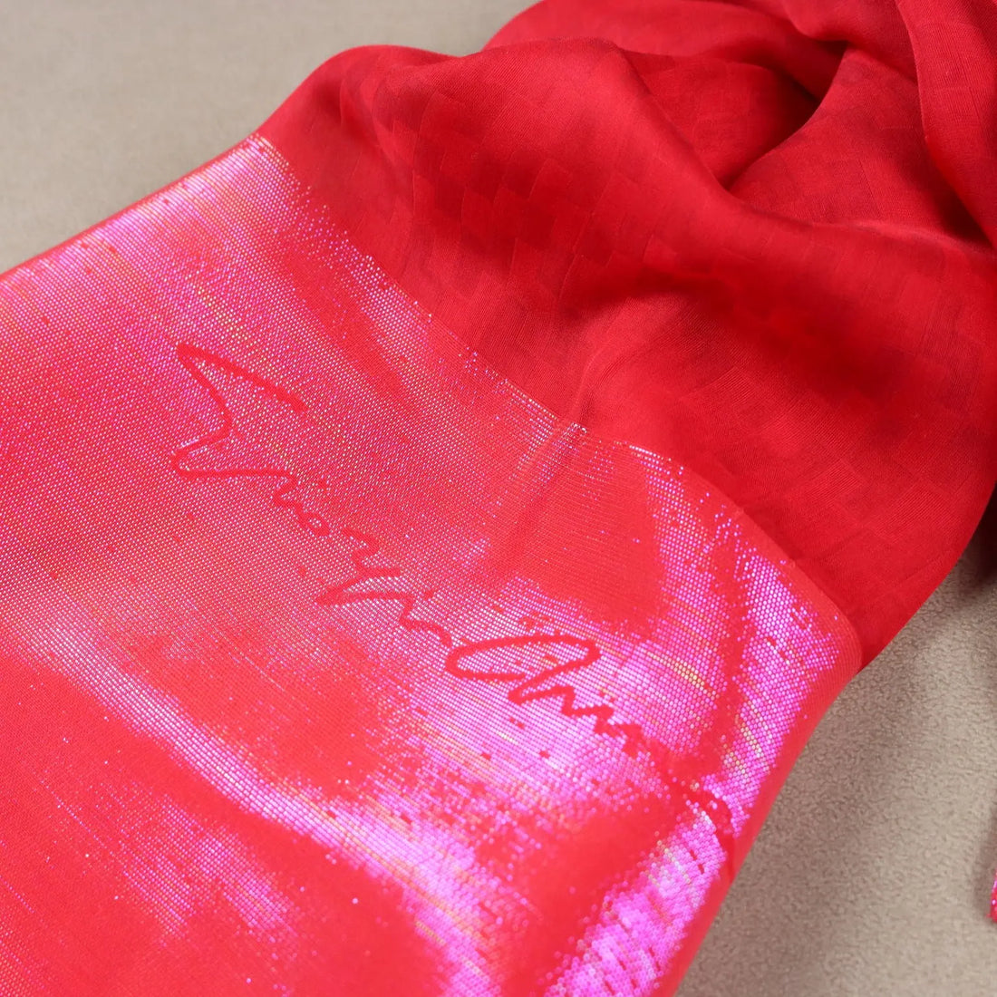 Giorgio Armani Stole Red Silk Iridescent Fabric Second Hand