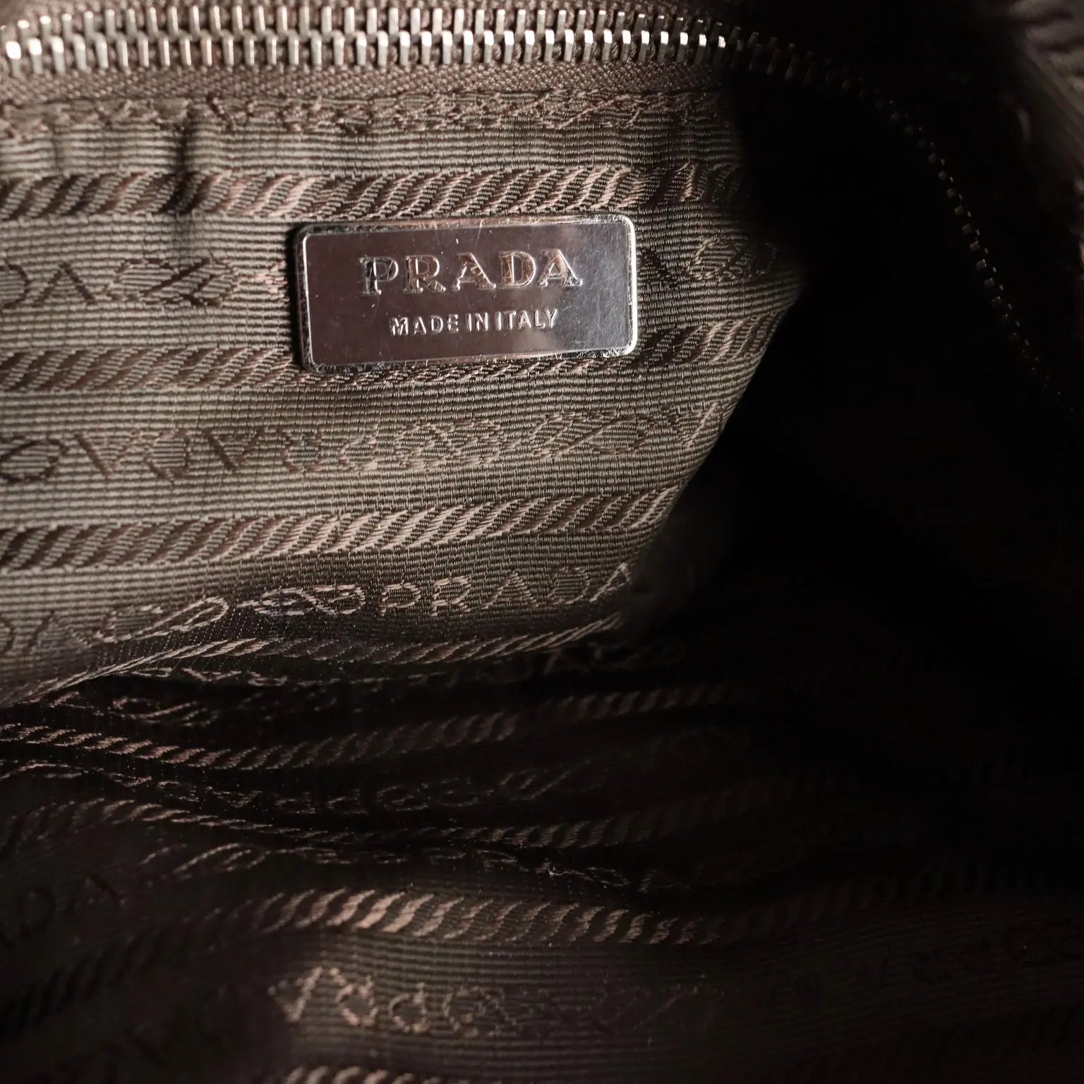 Prada Hobo Bag Genuine Leather Adjustable Italy Second Hand
