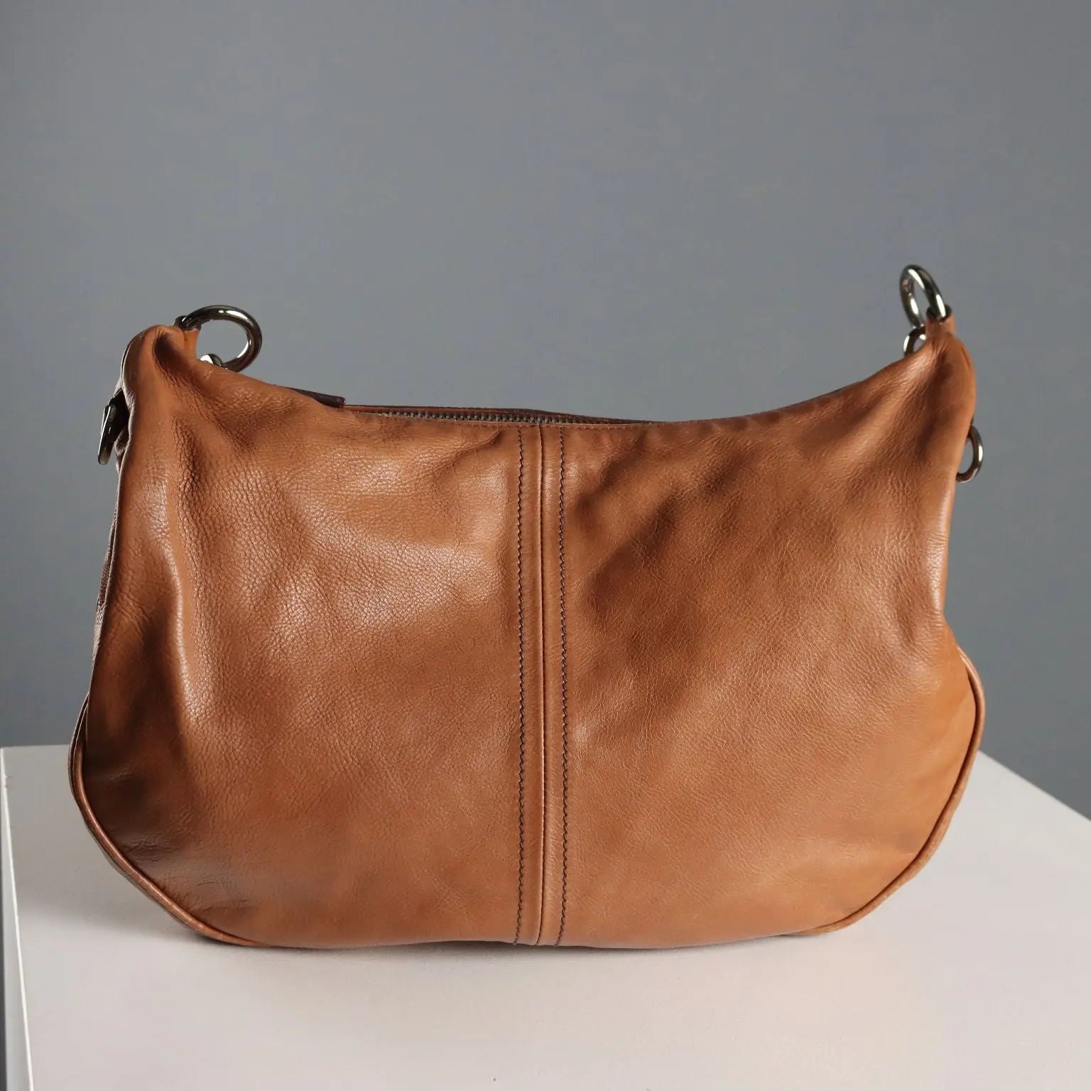 Prada Hobo Bag Genuine Leather Adjustable Italy Second Hand