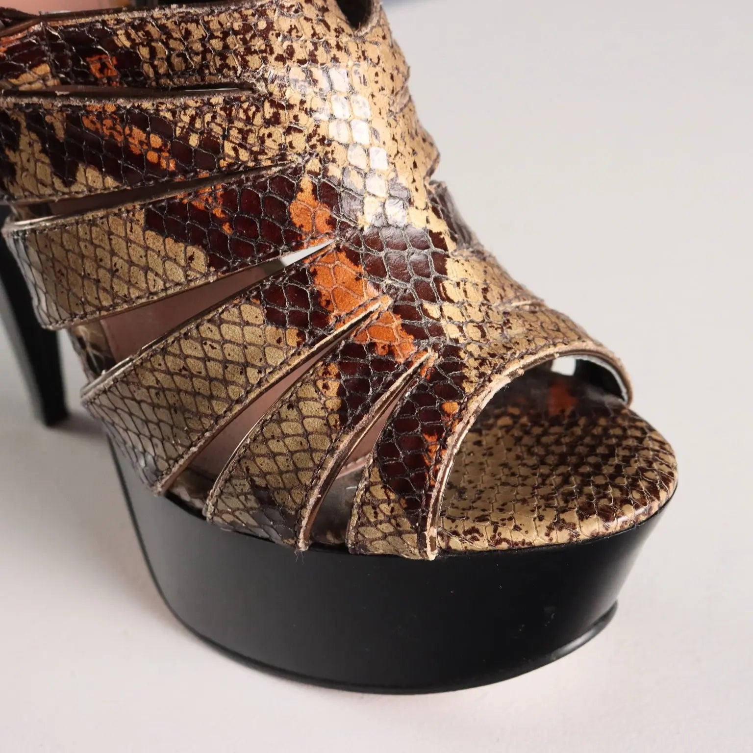Kurt Geiger Platform Sandals Leather UK Size 4 Second Hand