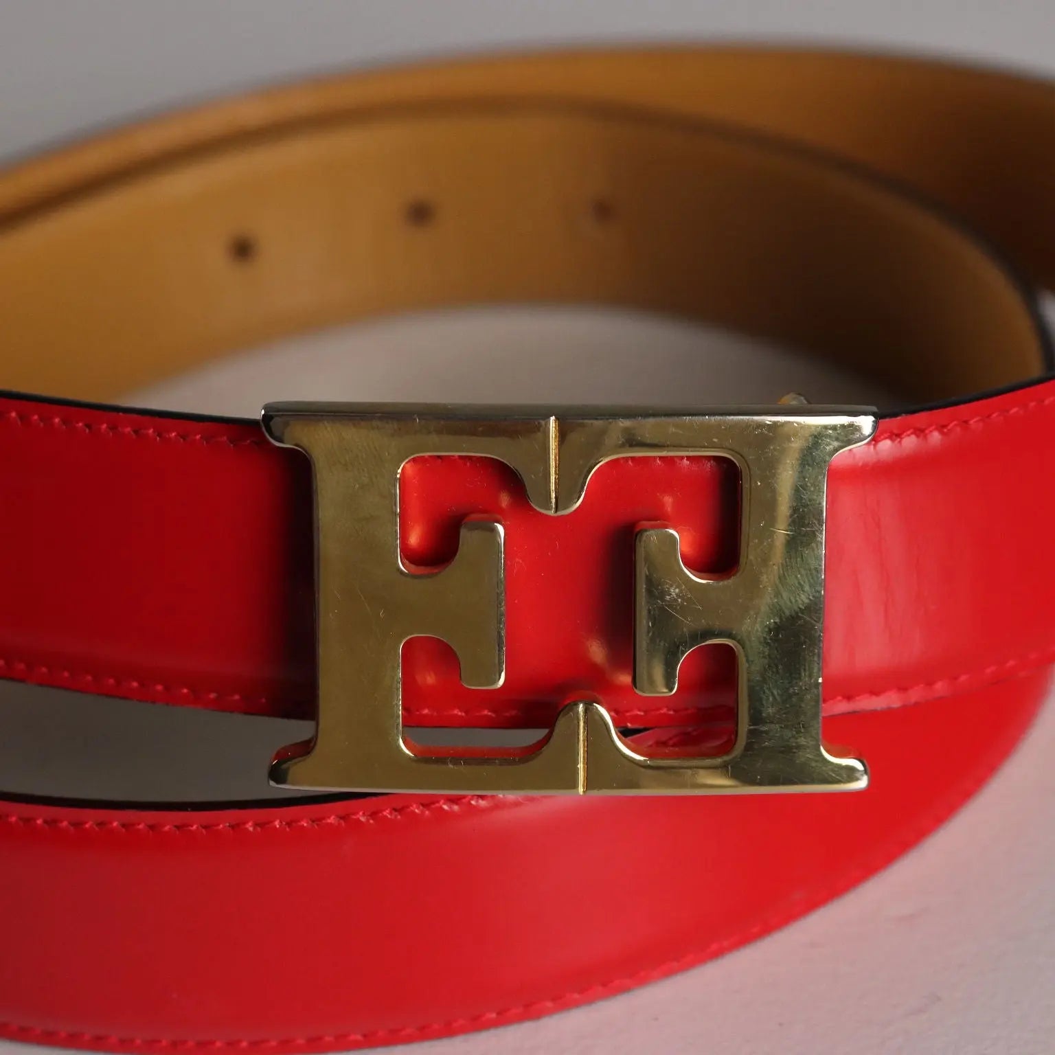 Escada Reversible Belt Genuine Leather Gilded Metal Second Hand