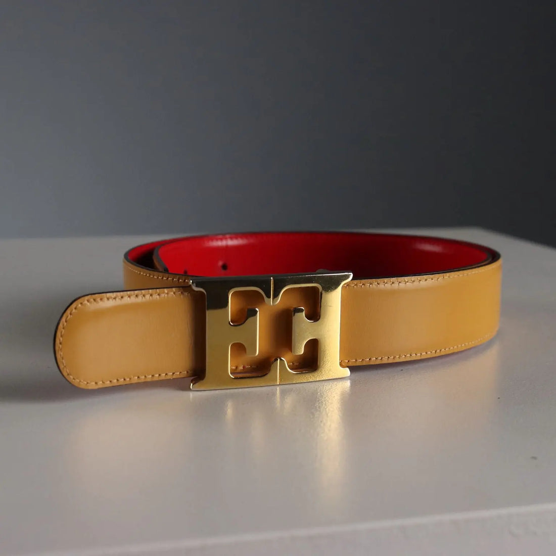 Escada Reversible Belt Genuine Leather Gilded Metal Second Hand