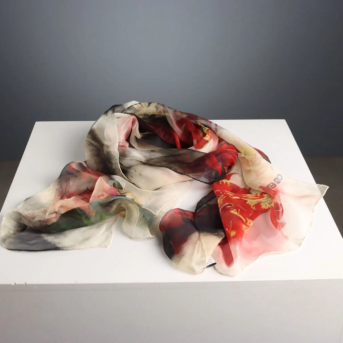 Kenzo Floral Scarf Pure Silk Second Hand France