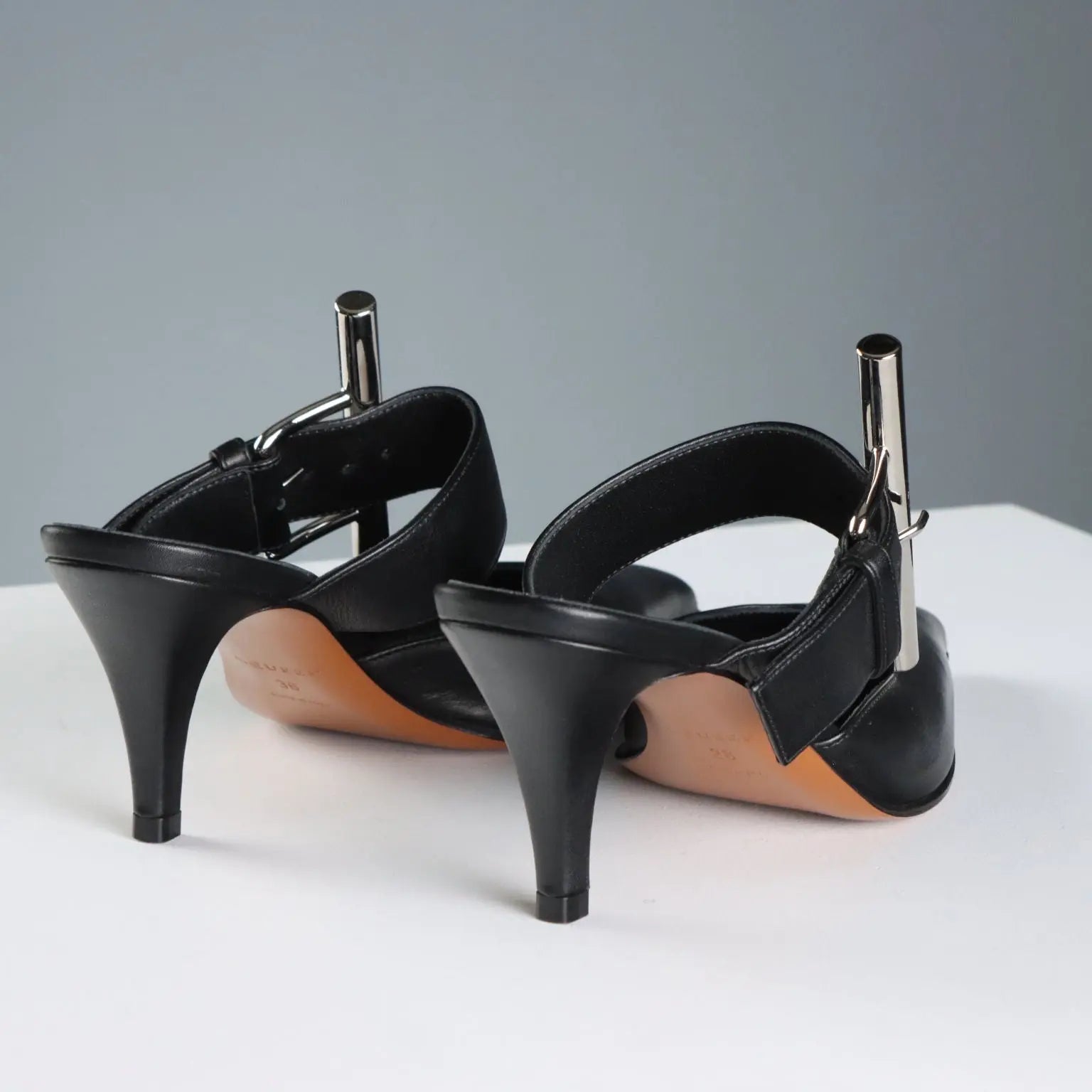 Alexander McQueen Mule Shoes Leather UK Size 3 Second Hand USA