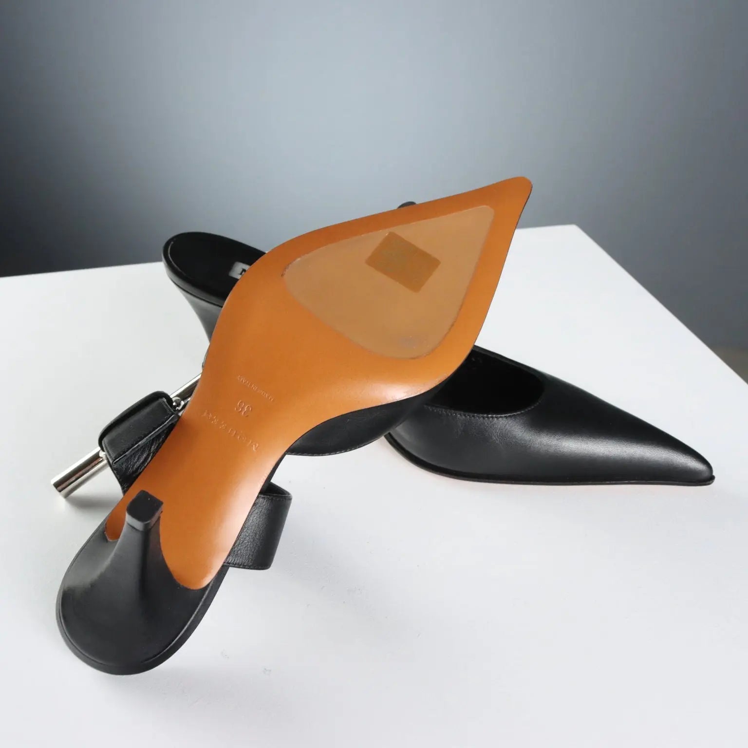 Alexander McQueen Mule Shoes Leather UK Size 3 Second Hand USA