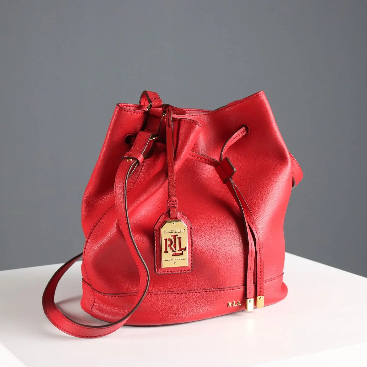 Ralph Lauren Bucket Bag Red Leather Gilded Details Second Hand