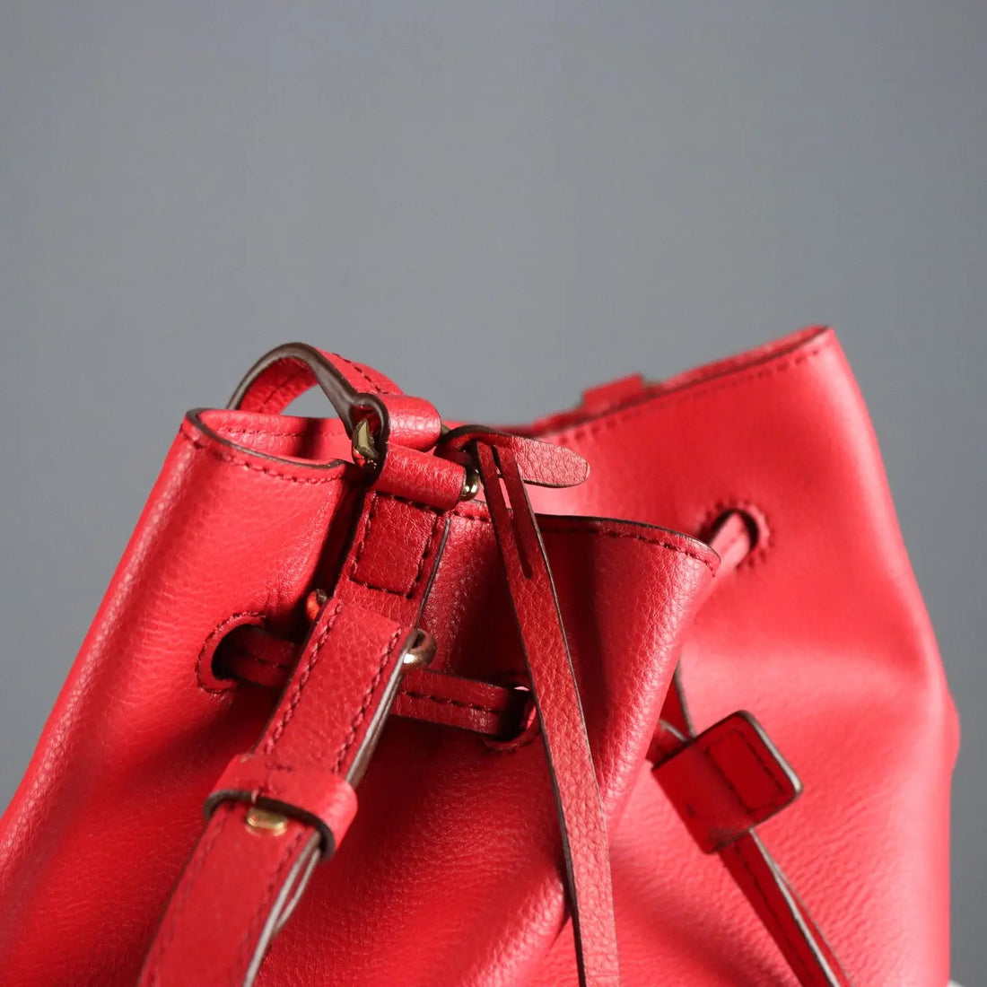 Ralph Lauren Bucket Bag Red Leather Gilded Details Second Hand