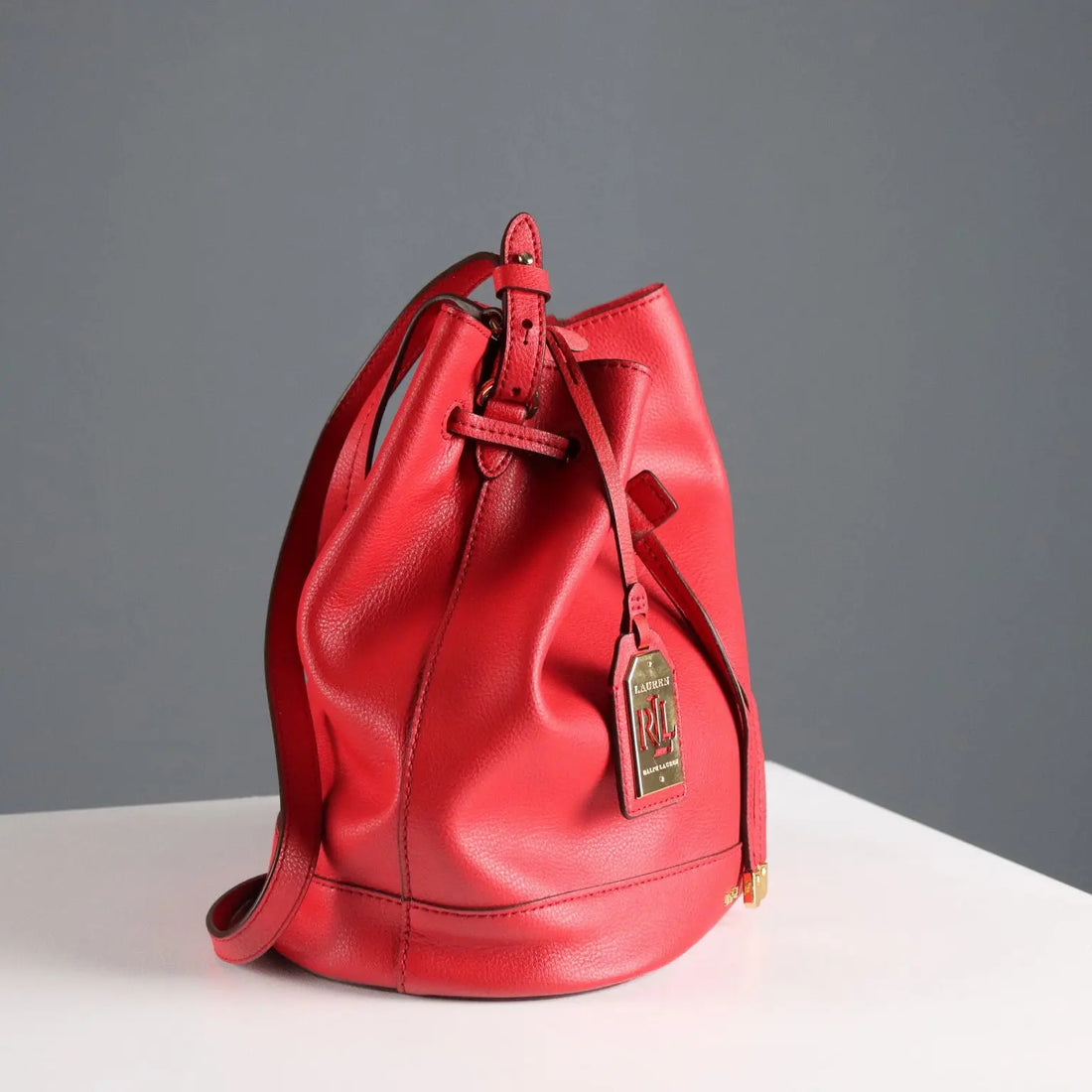 Ralph Lauren Bucket Bag Red Leather Gilded Details Second Hand