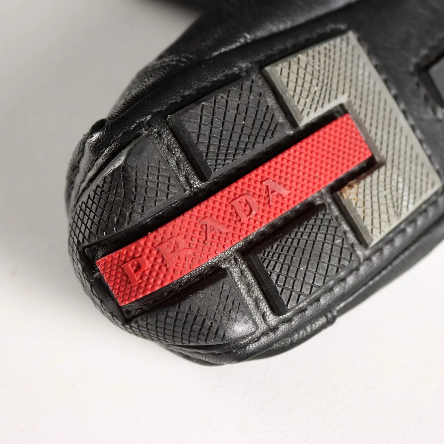 Prada Black Leather Elastic Ballerinas UK Size 5 Second Hand Italy