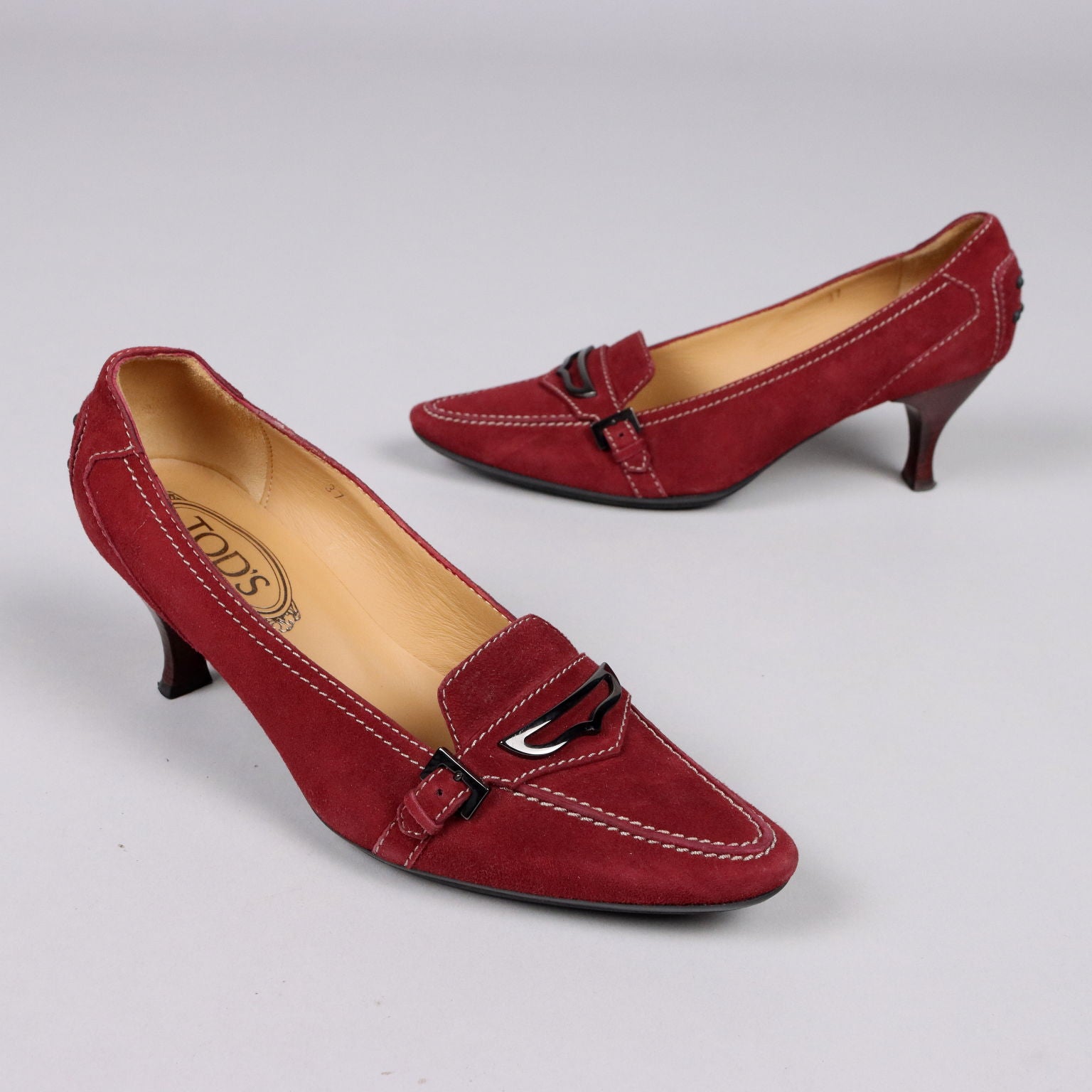Tod's Mocassino Shoes Second Hand Suède Bordeaux Heel N. 4 - N. 4 | Clothing & House Linens  Second hand