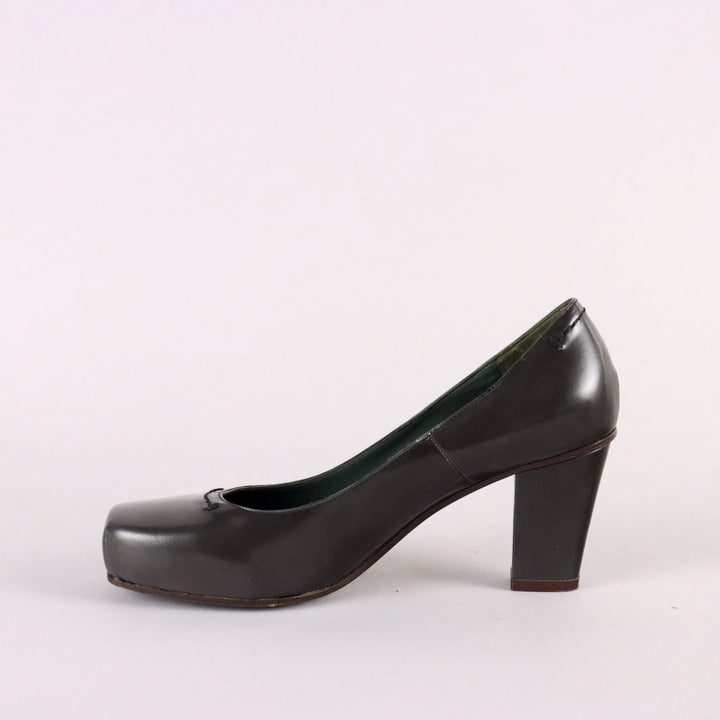  | Clothing & House Linens  Second hand