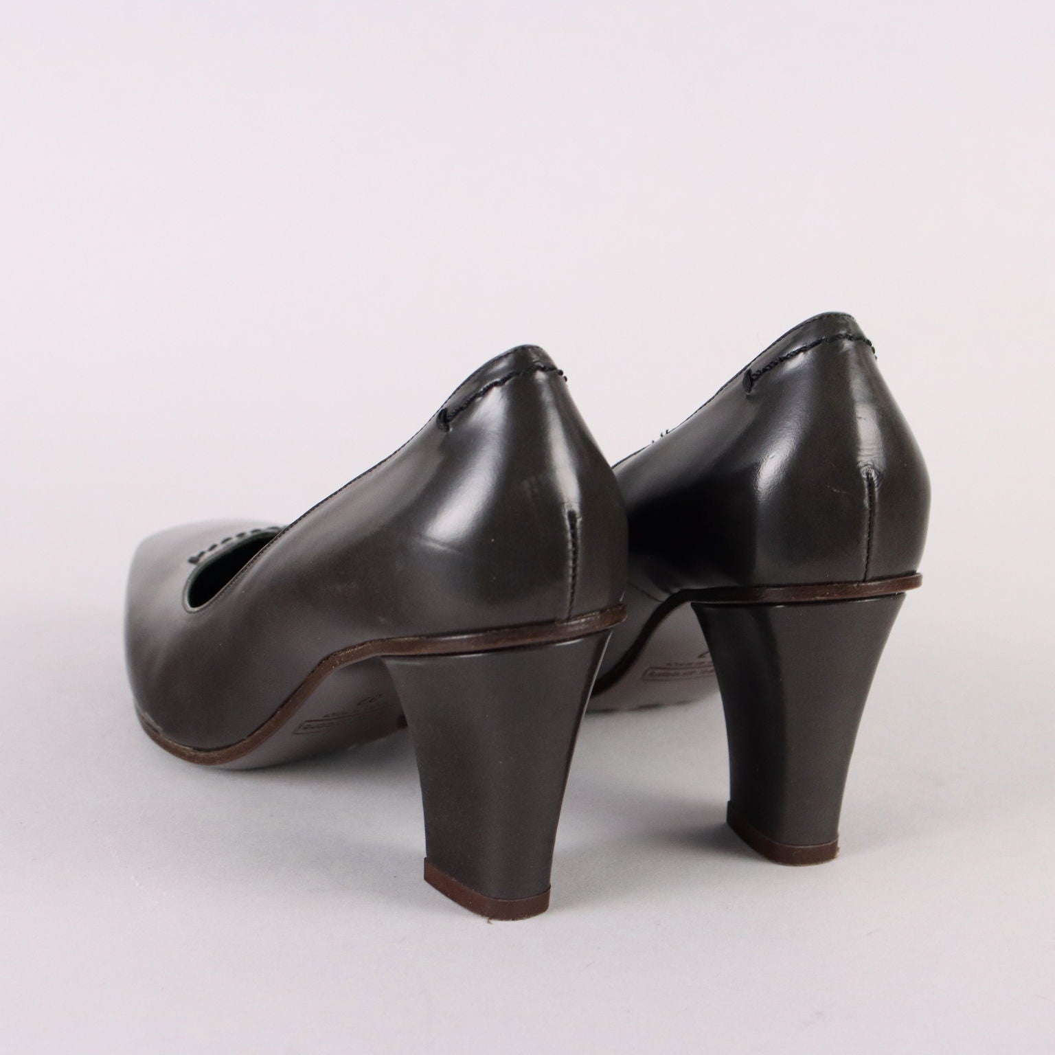  | Clothing & House Linens  Second hand