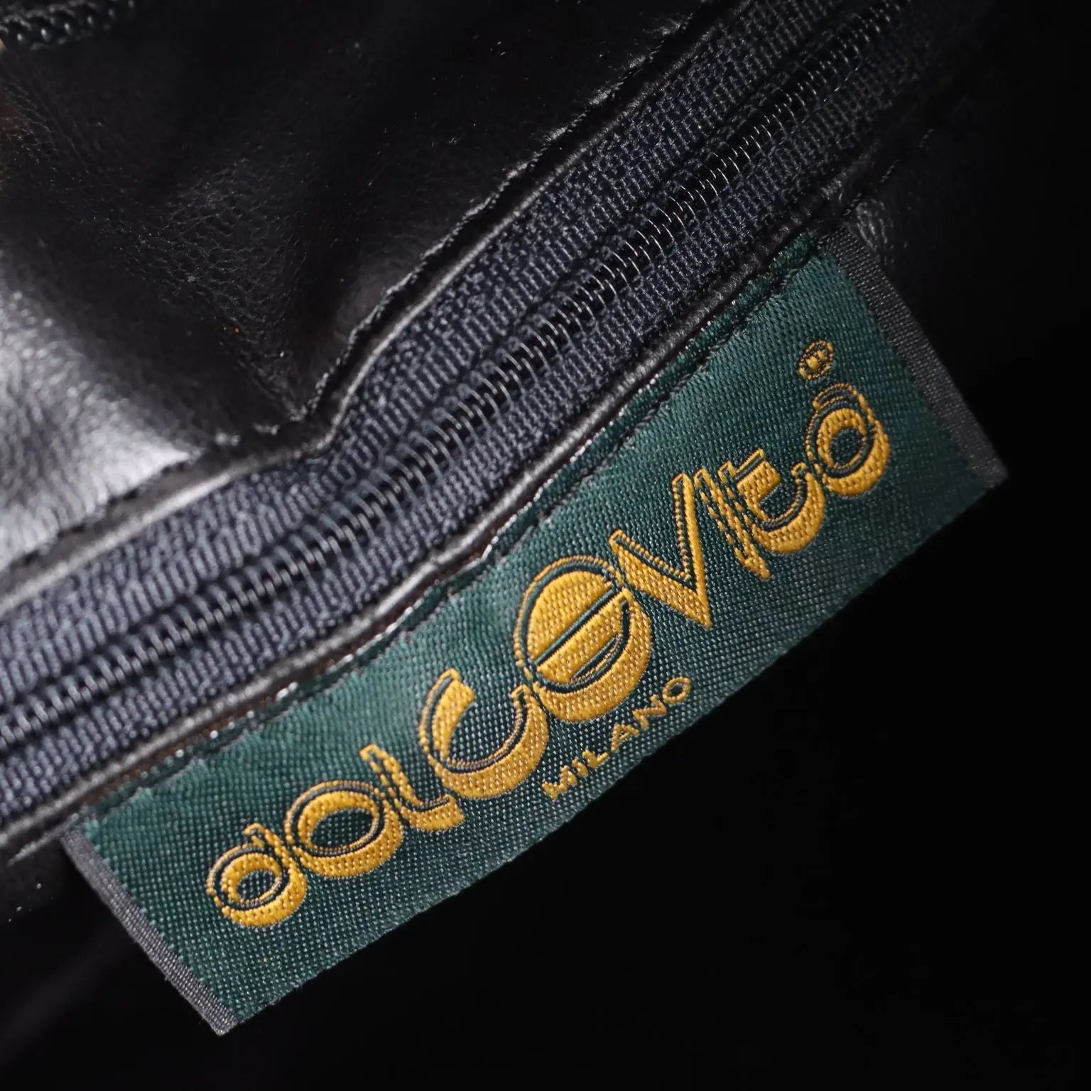 Second Hand Bag Fabric Zip Closure Italy - Turtleneck | Clothing & House Linens | Second hand