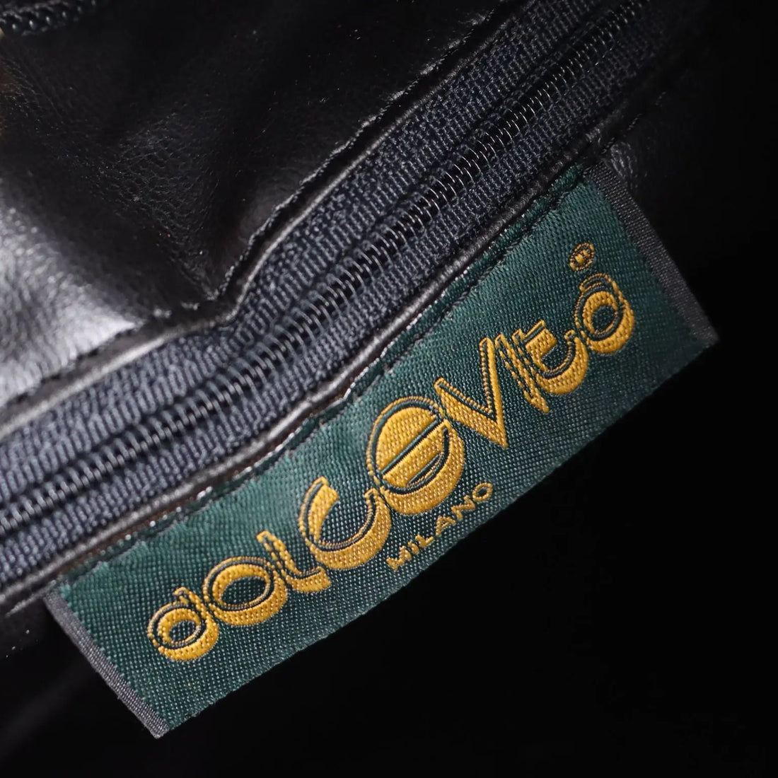 Second Hand Bag Fabric Zip Closure Italy - Turtleneck | Clothing & House Linens | Second hand