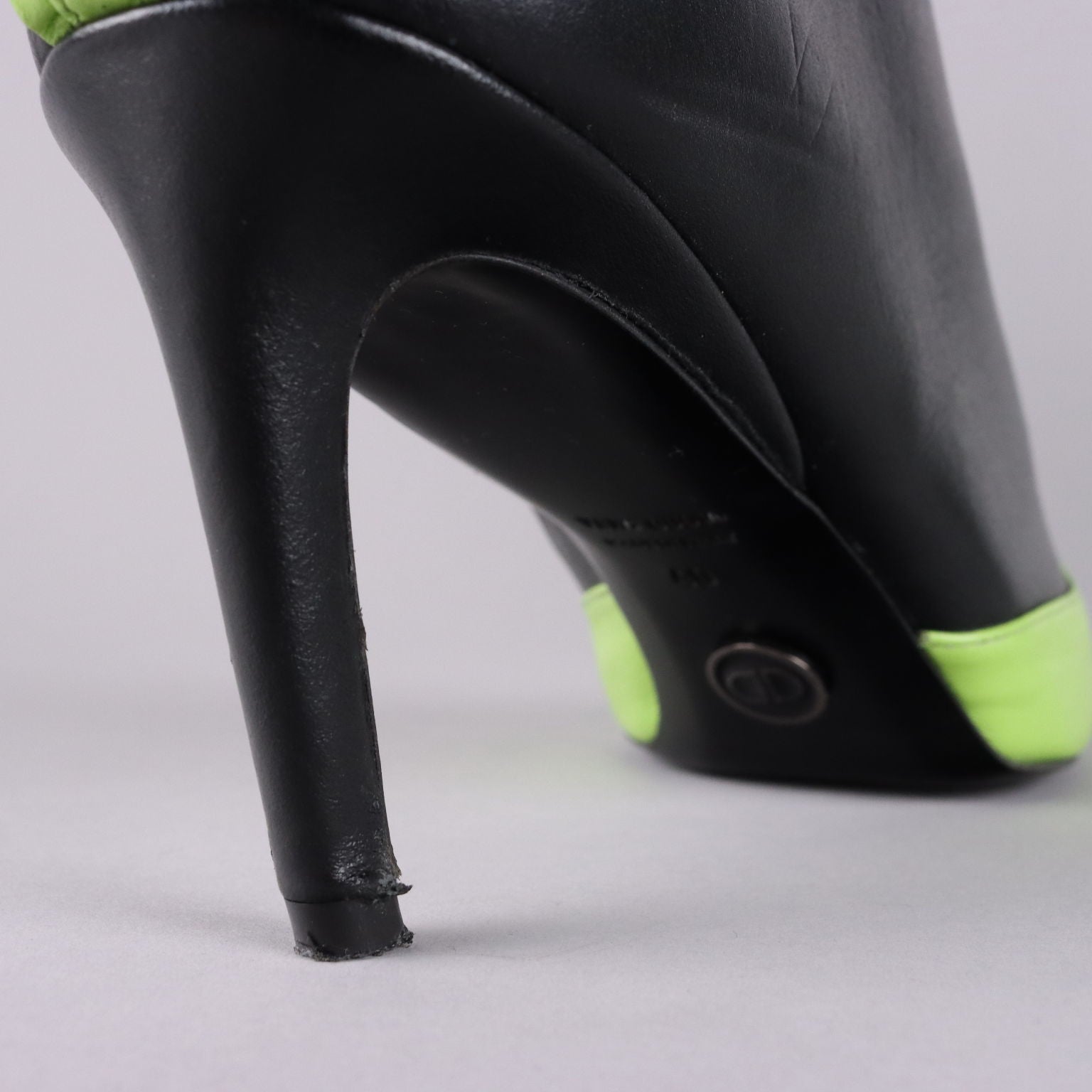  | Clothing & House Linens  Second hand