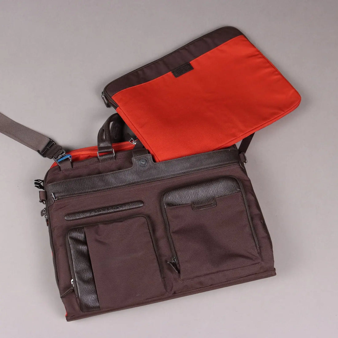 Piquadro Travel Bag Second Hand Fabric Leather Italy - Fabric and Leather | Clothing & House Linens | Second hand