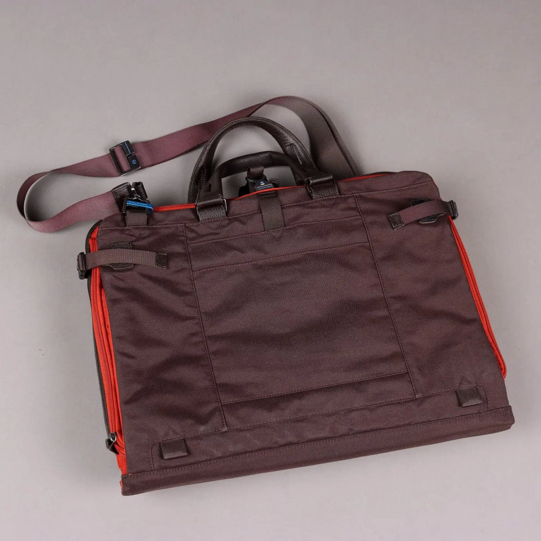 Piquadro Travel Bag Second Hand Fabric Leather Italy - Fabric and Leather | Clothing & House Linens | Second hand