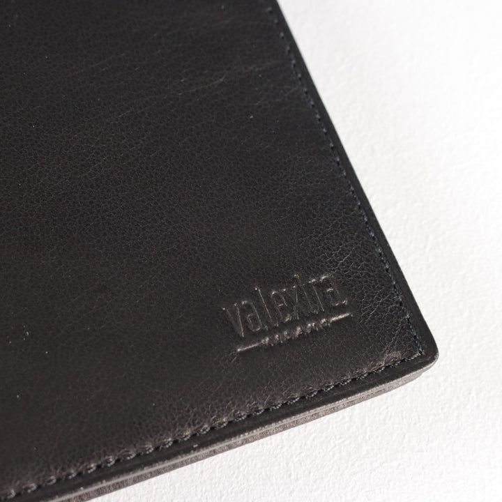  | Clothing & House Linens  Second hand