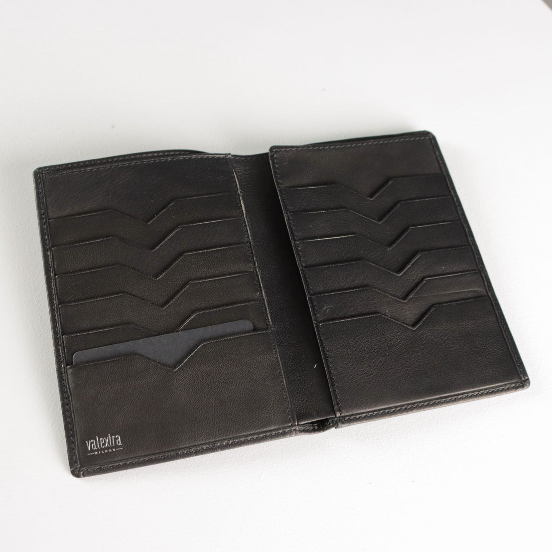  | Clothing & House Linens  Second hand