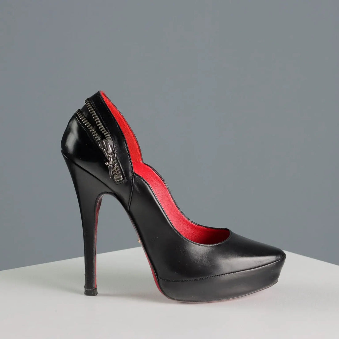 Cesare Paciotti Heels Shoes Leather UK Size 3 Italy Second Hand - UK Size 3 | Clothing & House Linens | Second hand