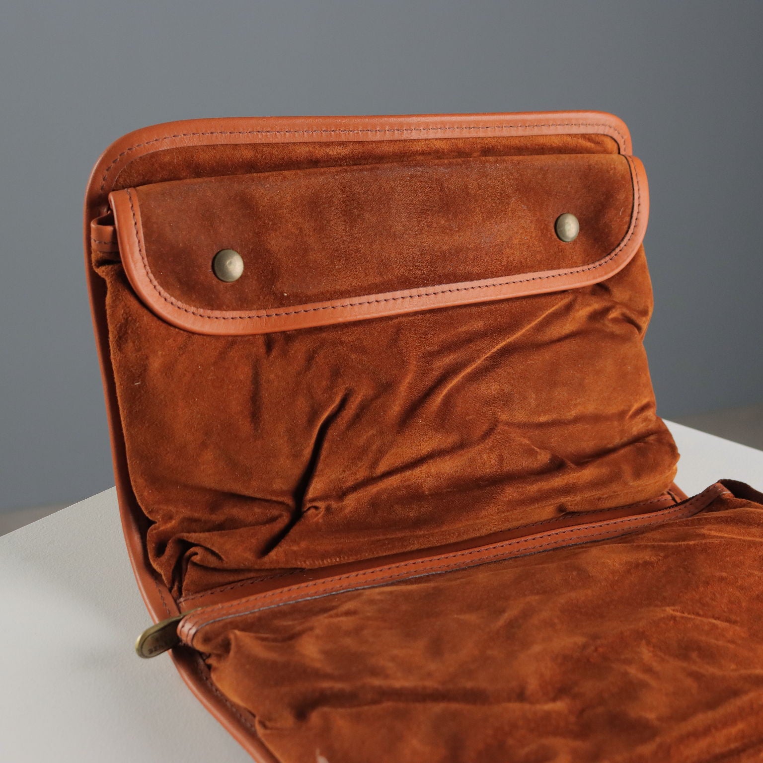  | Clothing & House Linens  Second hand