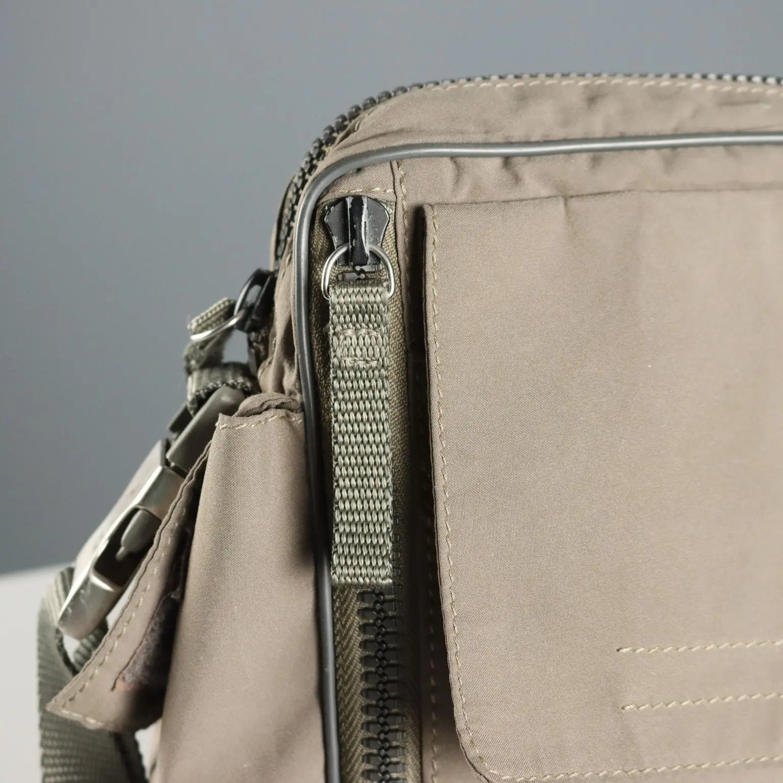 Prada Shoulder Bag Nylon Green Italy Second Hand | Clothing & House Linens | Second hand