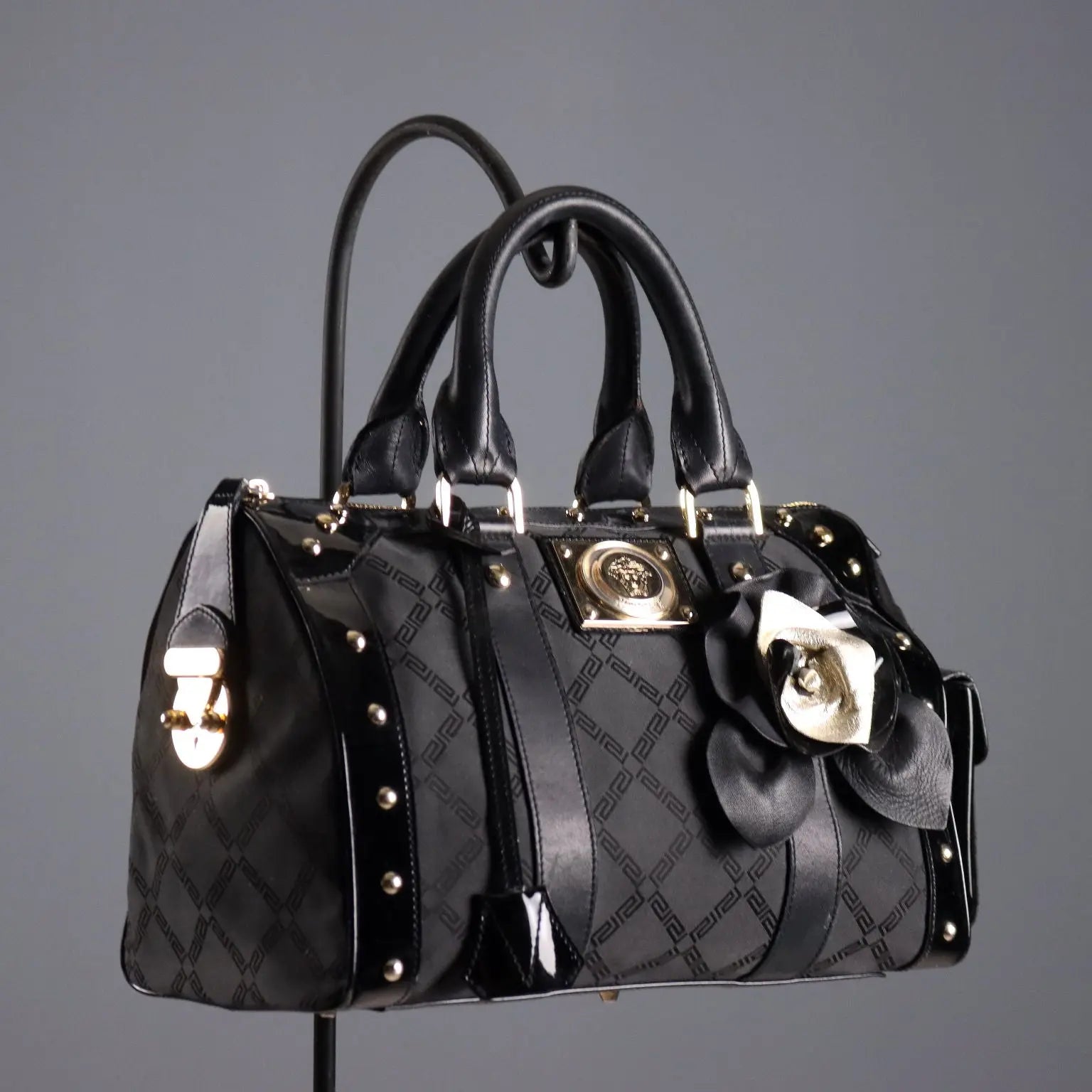 Versace Bag Leather Canvas Decorations Italy Second Hand | Clothing & House Linens | Second hand