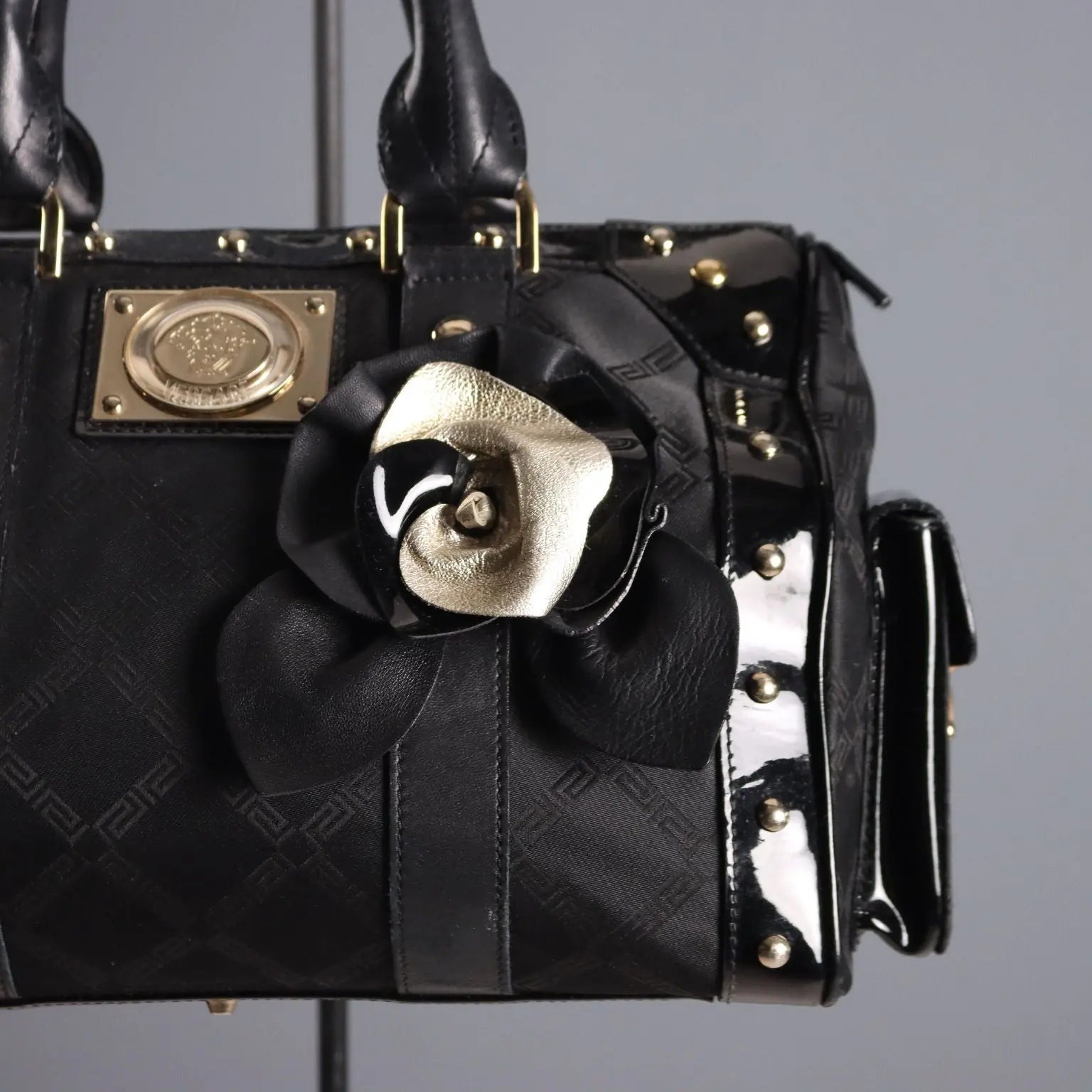 Versace Bag Leather Canvas Decorations Italy Second Hand | Clothing & House Linens | Second hand
