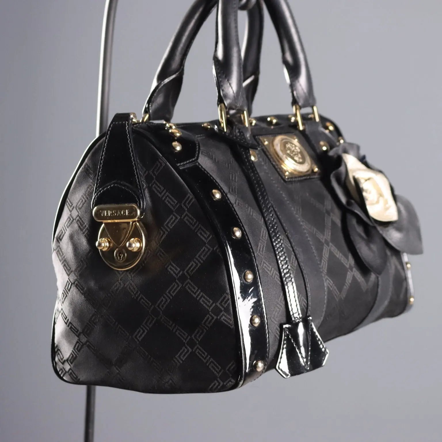 Versace Bag Leather Canvas Decorations Italy Second Hand | Clothing & House Linens | Second hand