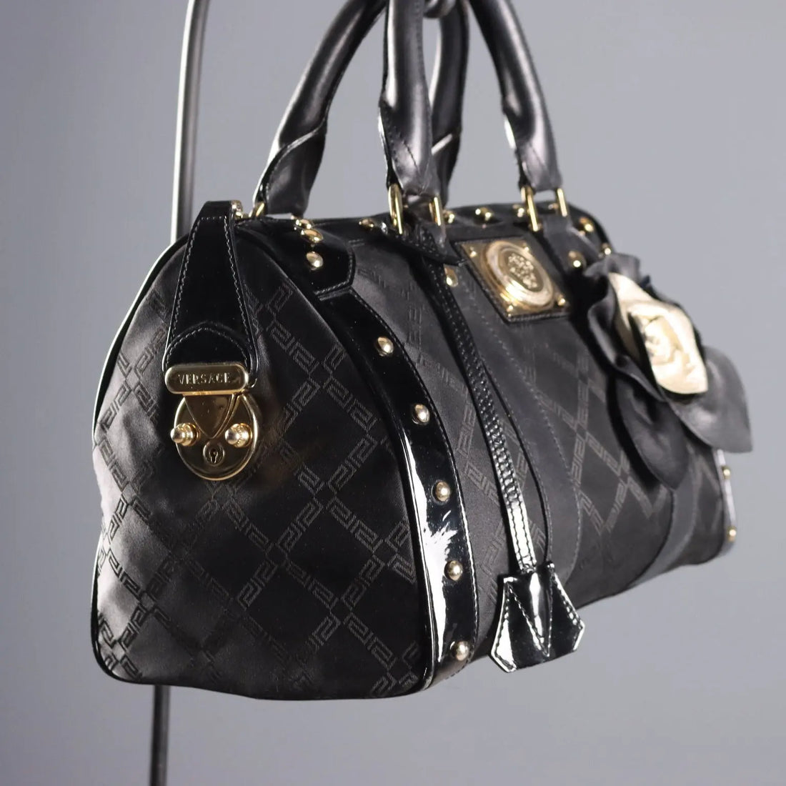 Versace Bag Leather Canvas Decorations Italy Second Hand | Clothing & House Linens | Second hand