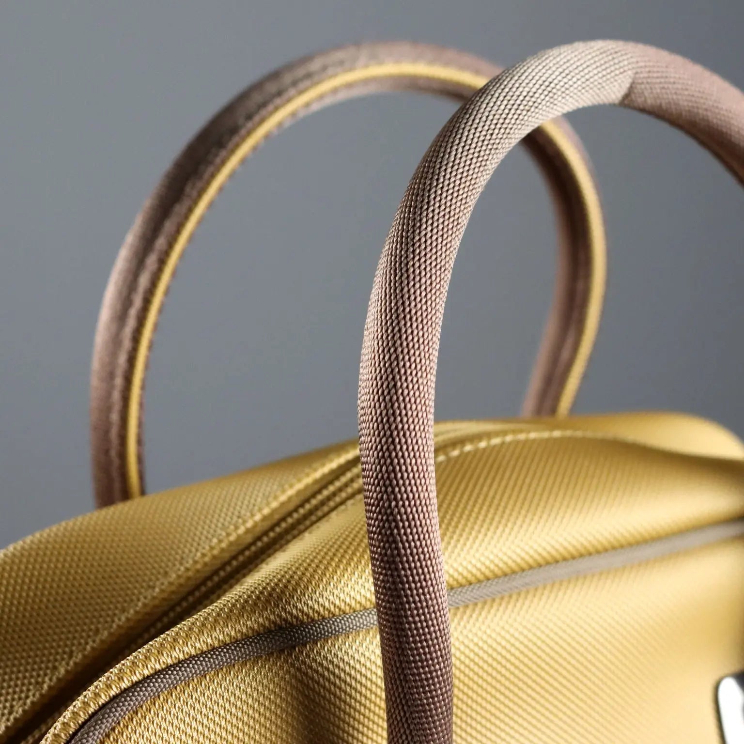 Lacoste Mini Bag L61 PVC Mustard France Second Hand | Clothing & House Linens | Second hand
