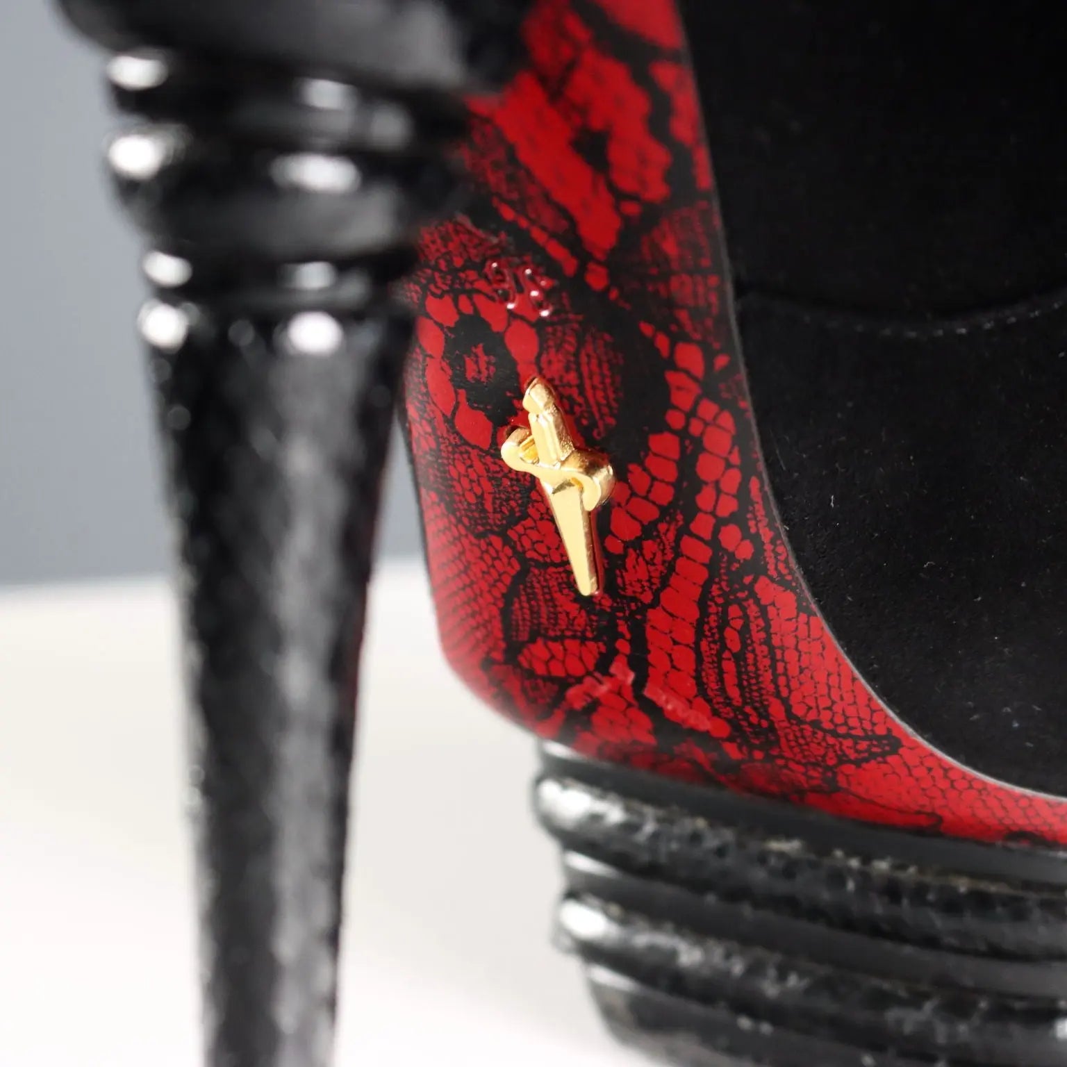Paciotti Ankle Boots Leather Suede with Heels UK Size 3 Italy - UK Size 3 | Clothing & House Linens | Second hand