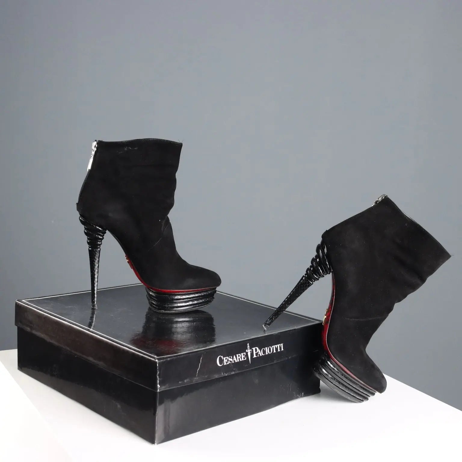 Paciotti Ankle Boots Leather Suede with Heels UK Size 3 Italy - UK Size 3 | Clothing & House Linens | Second hand