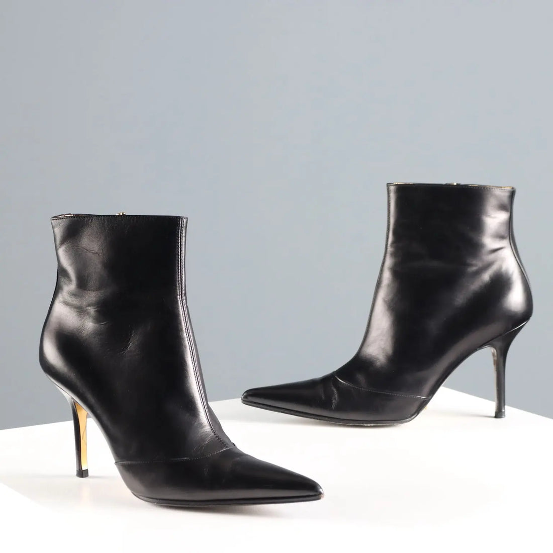 Dolce & Gabbana Ankle Boots Leather UK Size 4.5 Italy Second Hand - UK Size 4.5 | Clothing & House Linens | Second hand