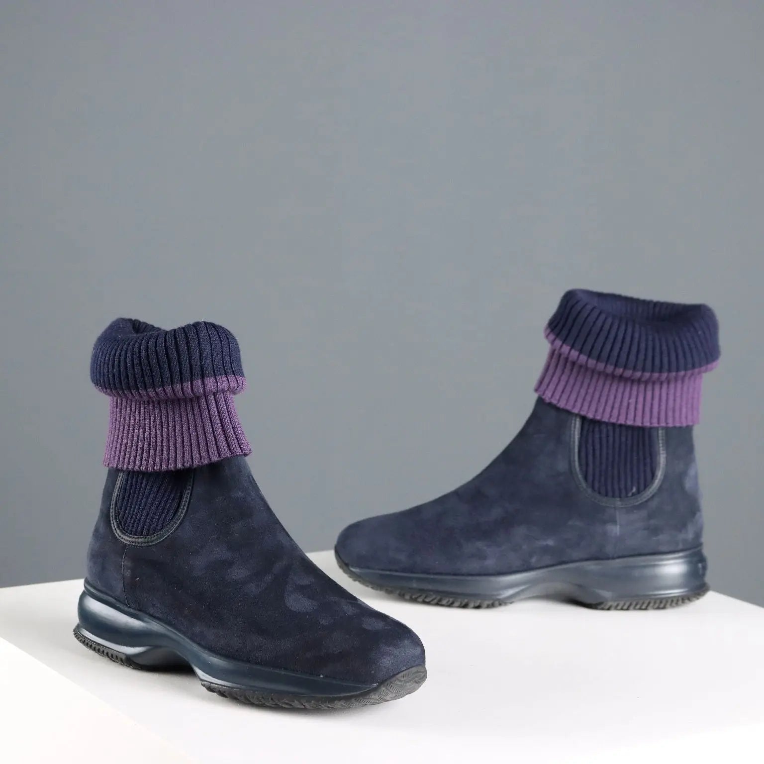 Hogan Ankle Boots Suede Coloured UK Size 4 Italy Second Hand - UK Size 4 | Clothing & House Linens | Second hand