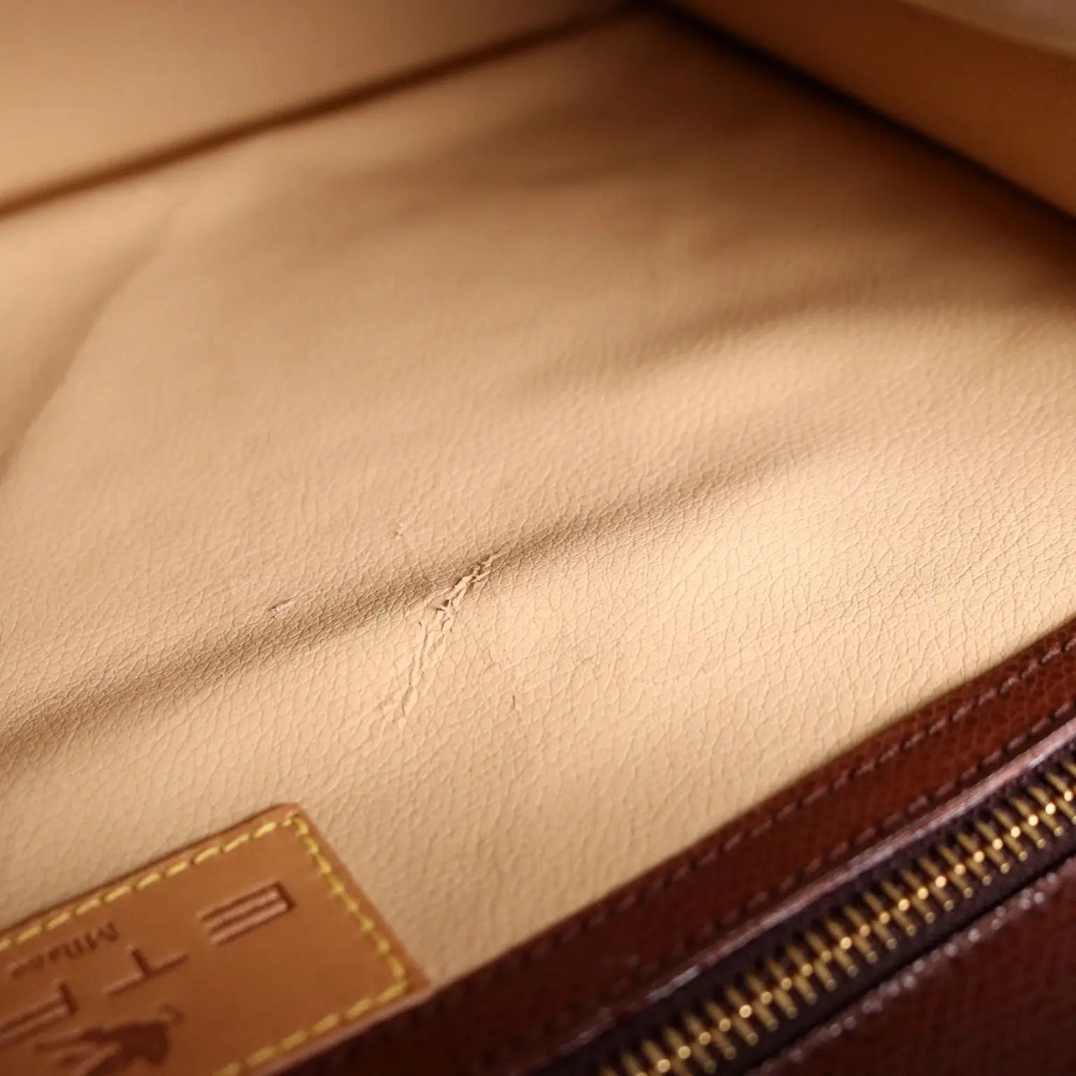 Etro Paisley Cluth Fabric Leather with Box Italy Second Hand - Made In Italy | Clothing | Winter Accessories