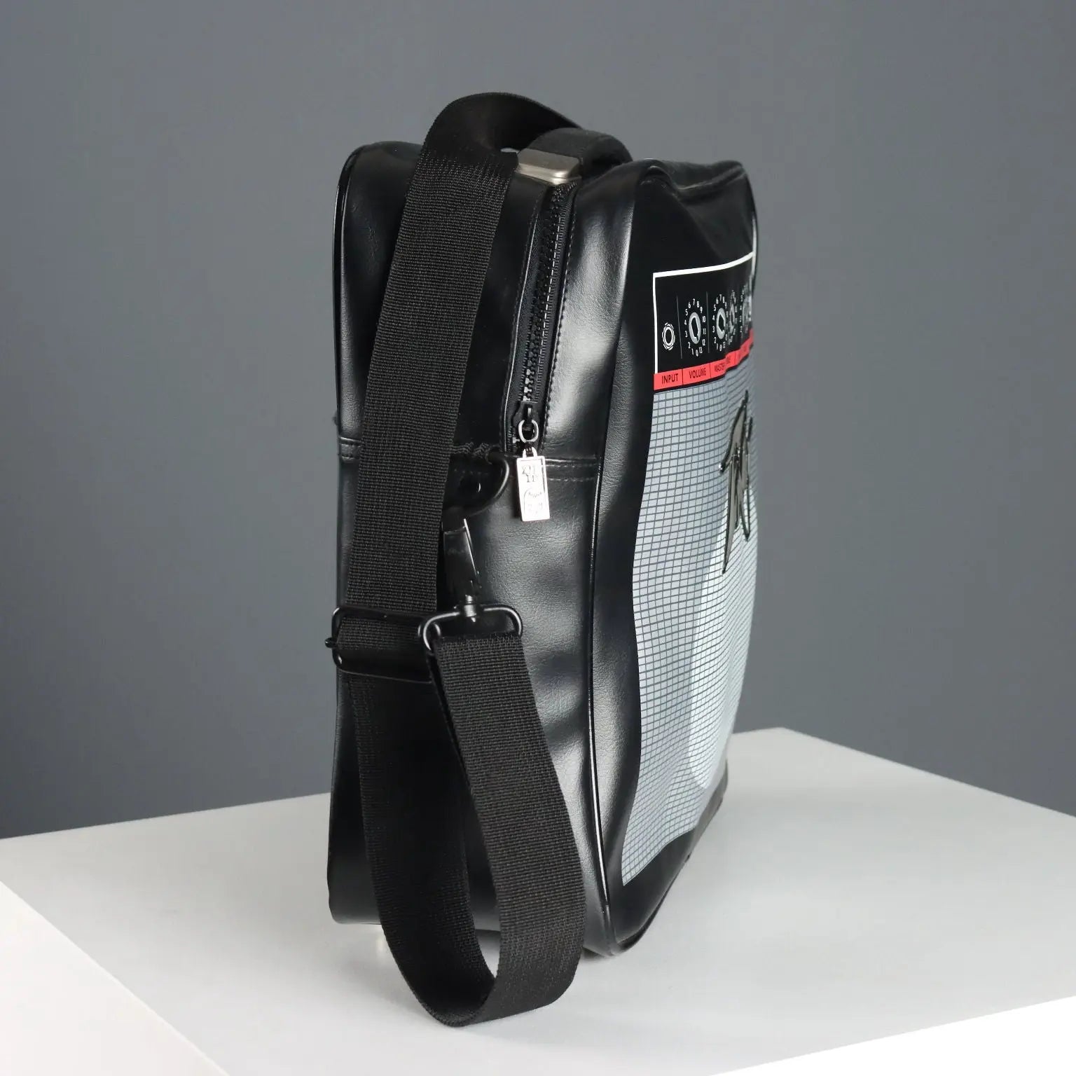 Emily The Strange Amplifier Bag Vinyl Second Hand USA | Clothing & House Linens | Second hand