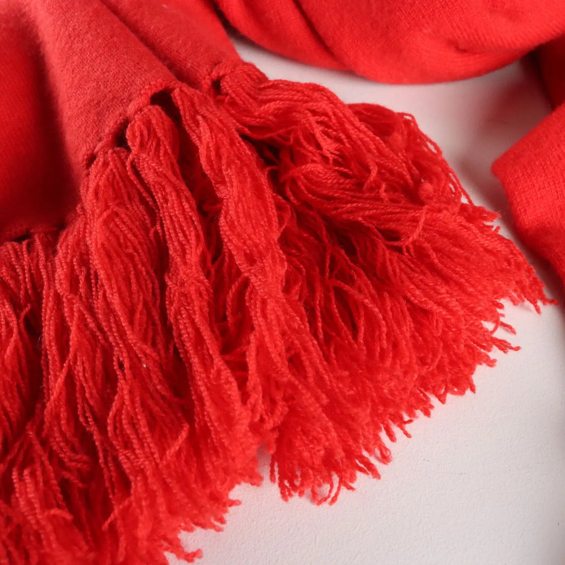 Mila Schön Cashmere Scarf Fabric Second Hand | Clothing & House Linens  Second hand