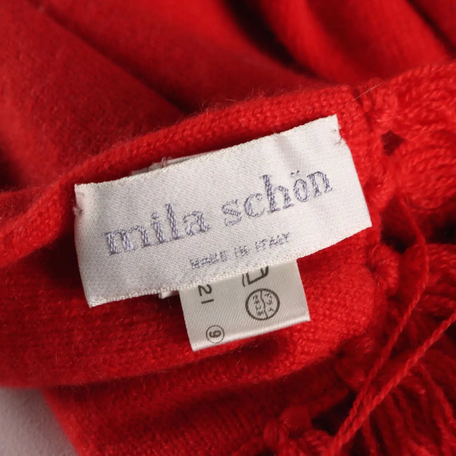 Mila Schön Cashmere Scarf Fabric Second Hand | Clothing & House Linens  Second hand