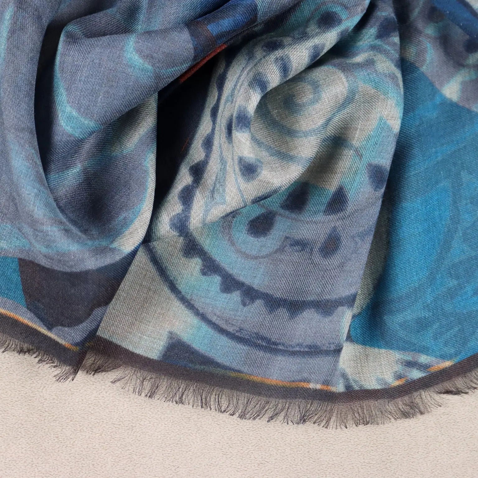 Etro Scarf Abstract Print Mixed Wood Second Hand Italy - Wool Blend | Clothing & House Linens | Second hand