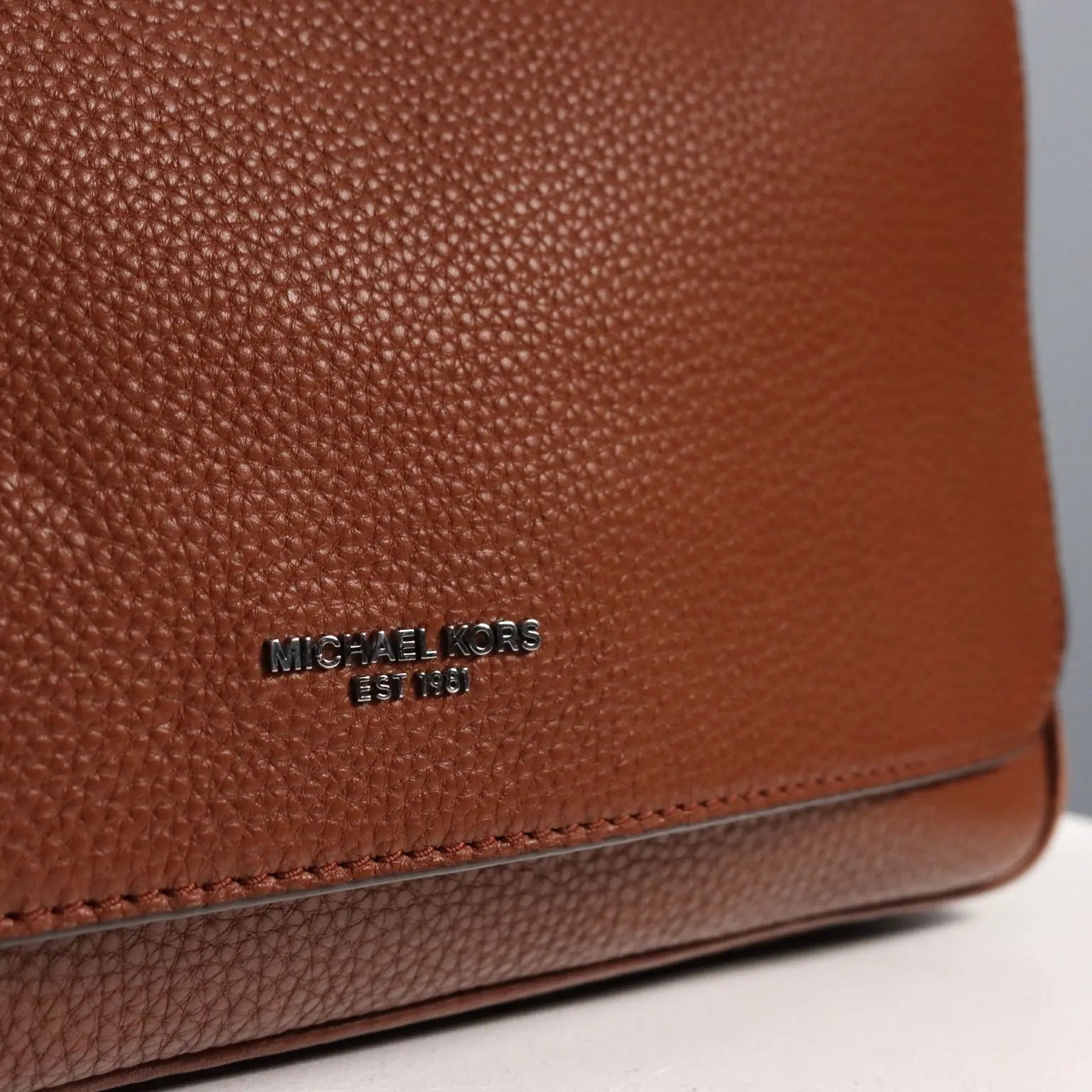 Michael Kors Briefcase Genuine Leather United States Second Hand - Genuine Leather | Clothing & House Linens | Second hand