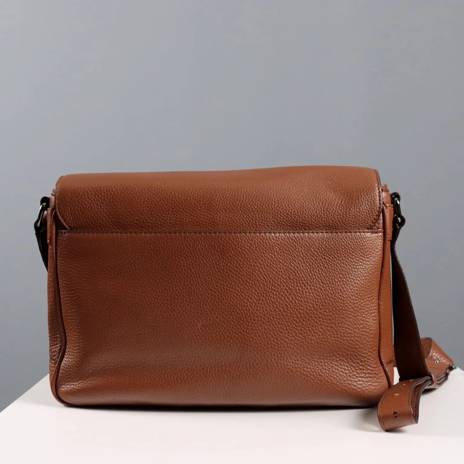 Michael Kors Briefcase Genuine Leather United States Second Hand - Genuine Leather | Clothing & House Linens | Second hand
