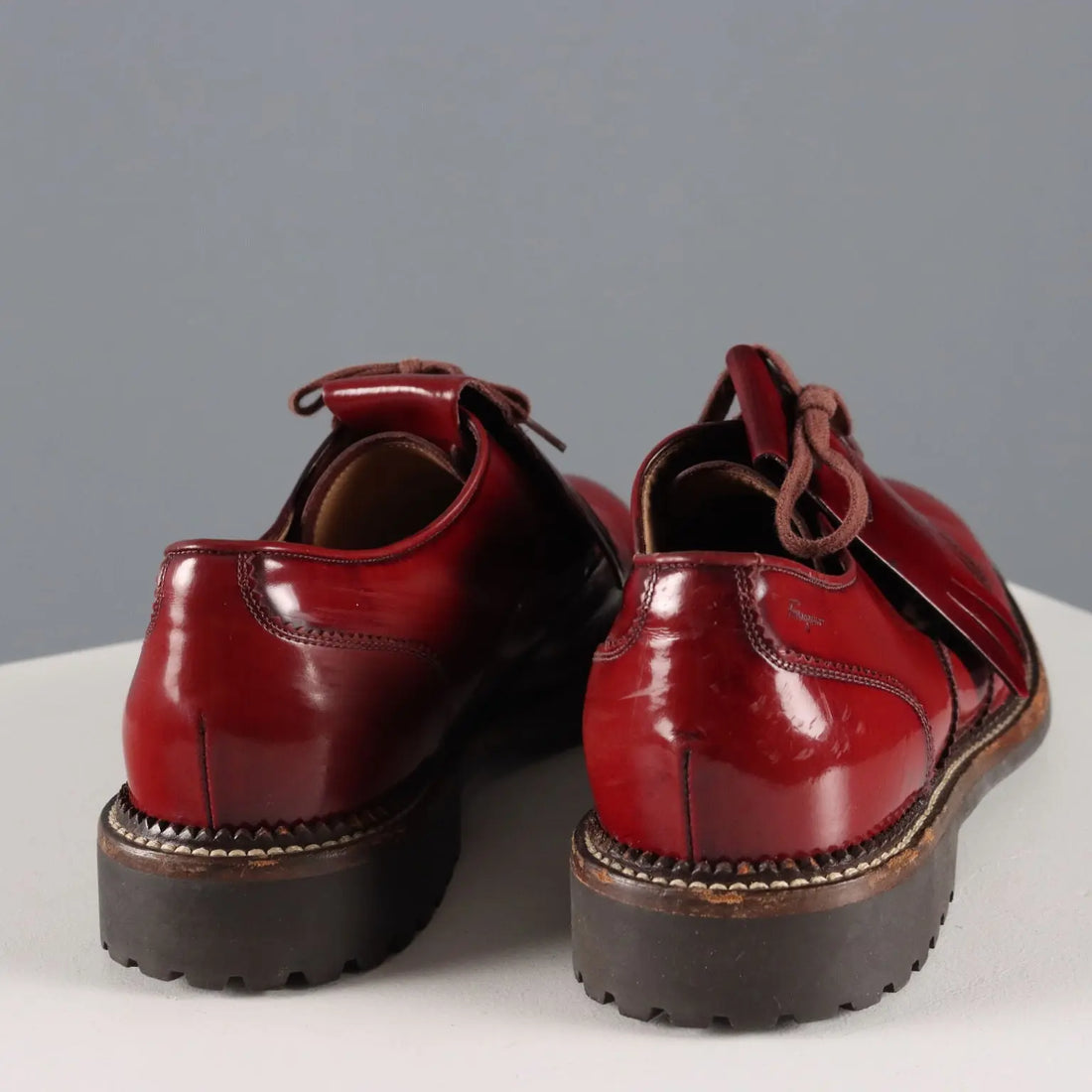 Ferragamo Derby Shoes Burgundy Leather UK Size 6,5 Second Hand - UK Size 6,5 | Clothing & House Linens | Second hand