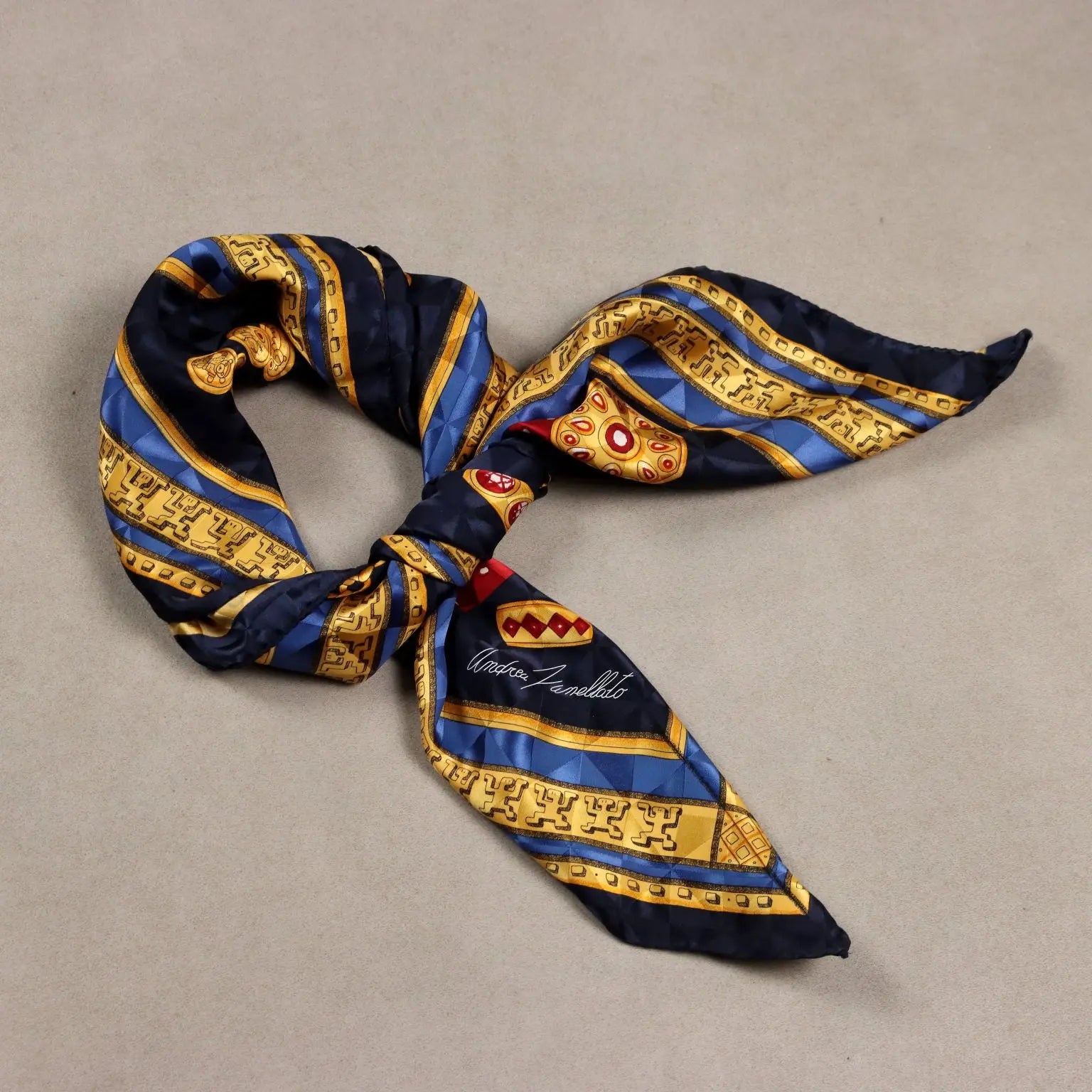 Zanellato Scarf Bijoux Pure Silk Second Hand Italy - Pure Silk | Clothing & House Linens | Second hand