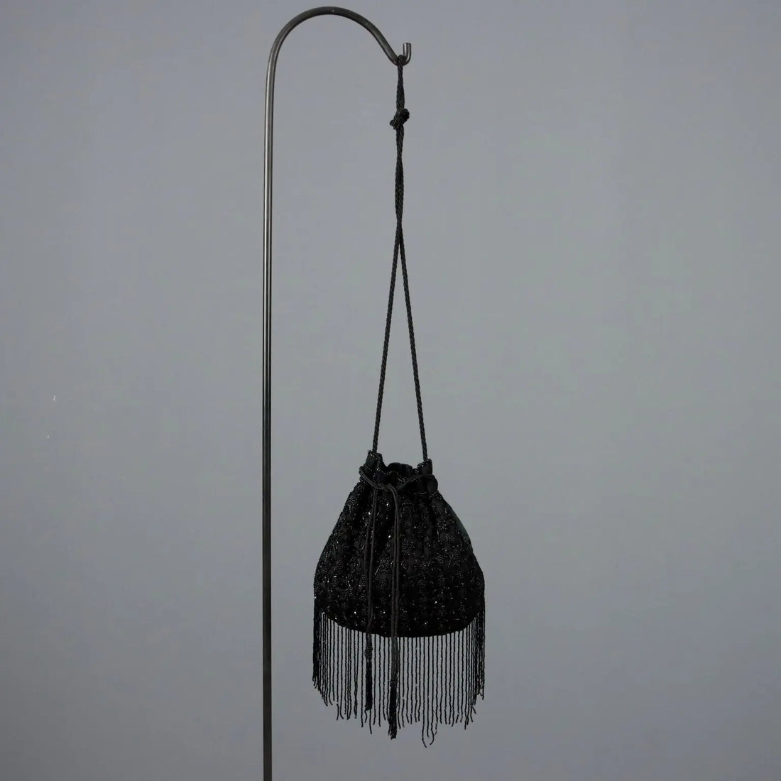 Black Purse with Paillettes and Fringes Second Hand Italy - Sartorial | Clothing & House Linens | Second hand