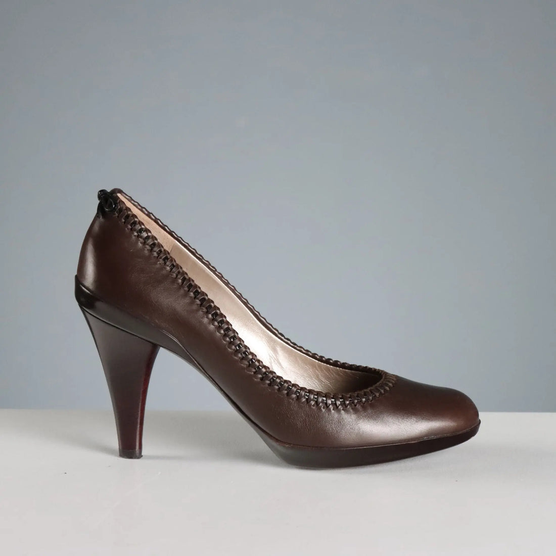 Ferragamo Dark Brown Leather Pumps UK Size 3,5 Second Hand
