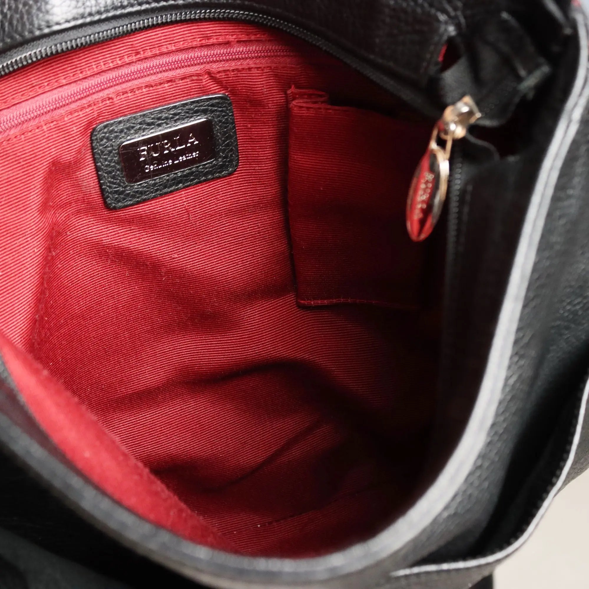Furla Black Leather Bag with Metal Details Second Hand Italy