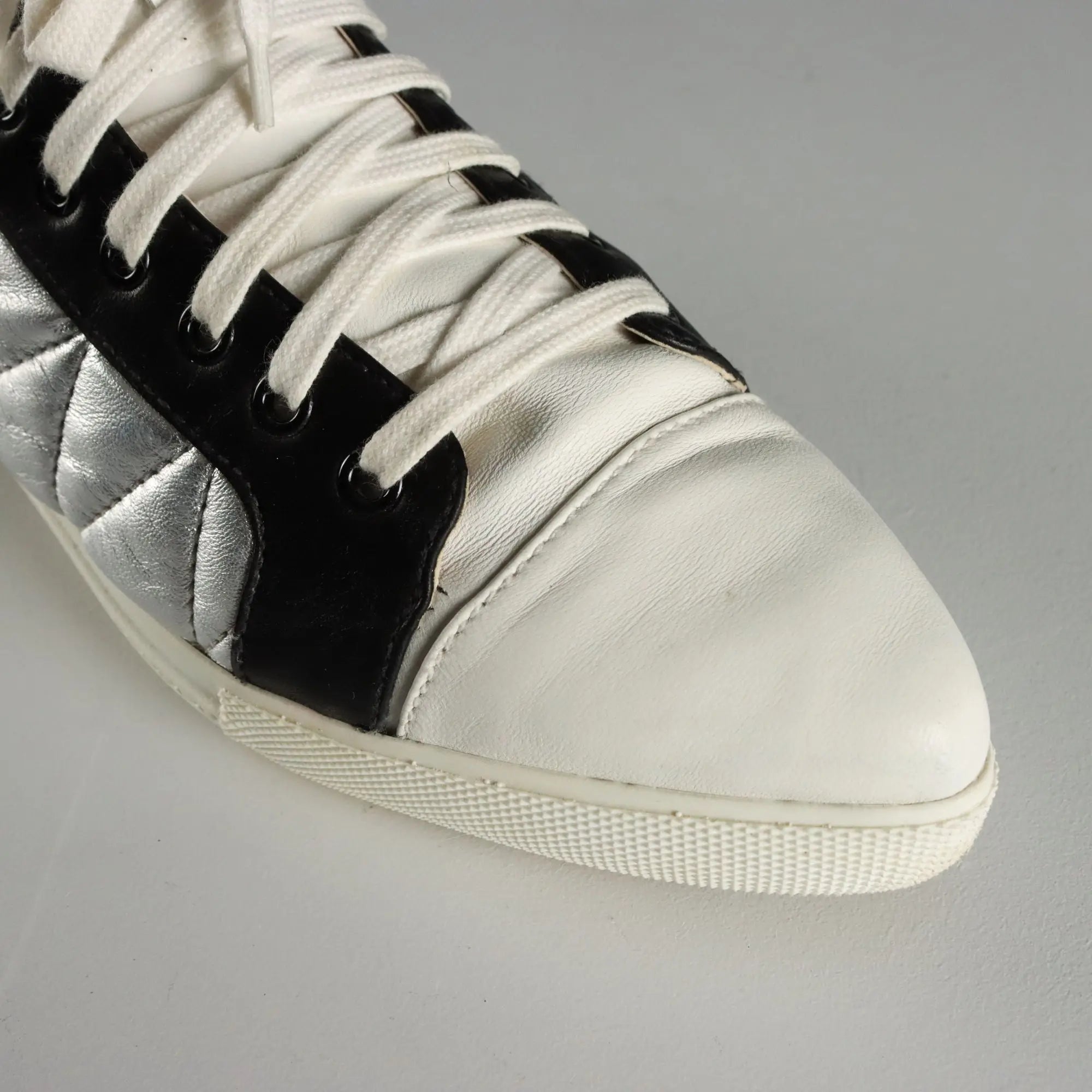 Miu Miu Sneakers Silvered Leather UK Size 6 Second Hand Italy
