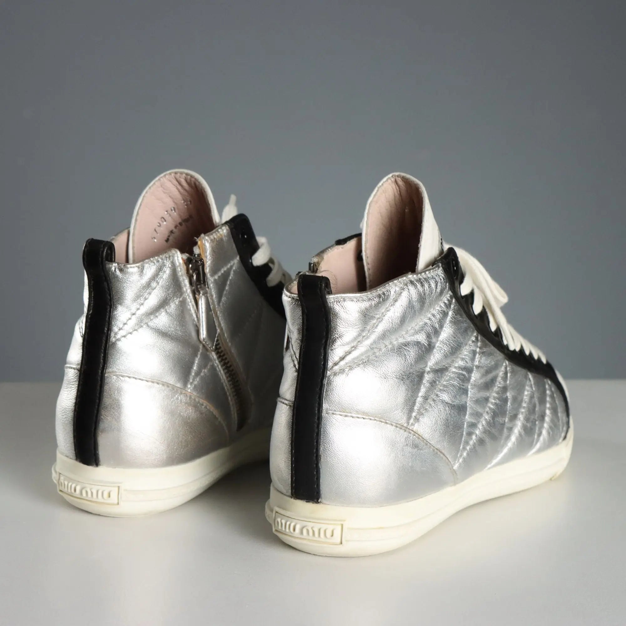 Miu Miu Sneakers Silvered Leather UK Size 6 Second Hand Italy